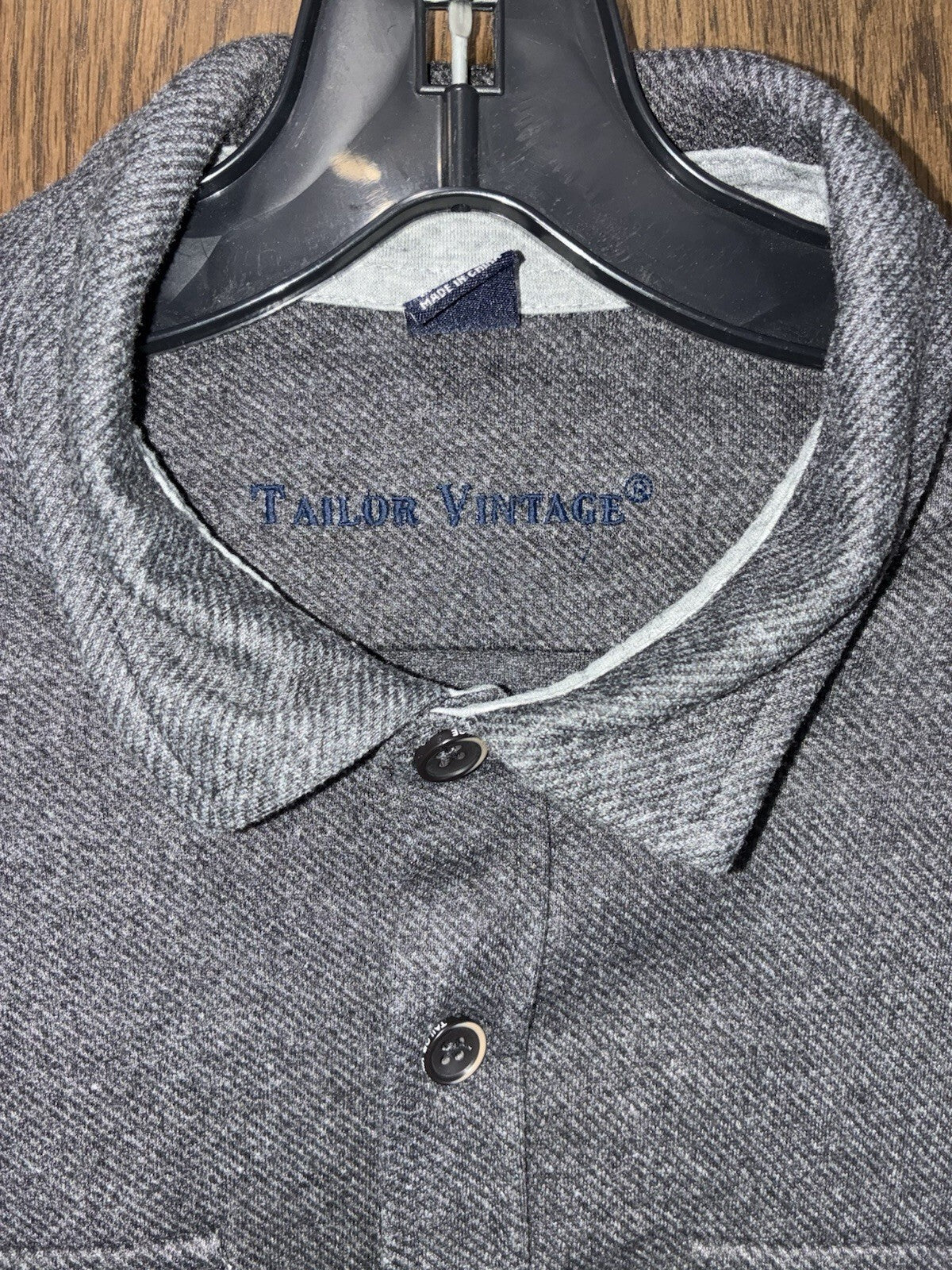 Tailor Vintage Men’s Gray Solid Knit Button-Up Shirt Long Sleeve Point Collar
