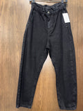 Women’s Zara Mom Jeans Size 6