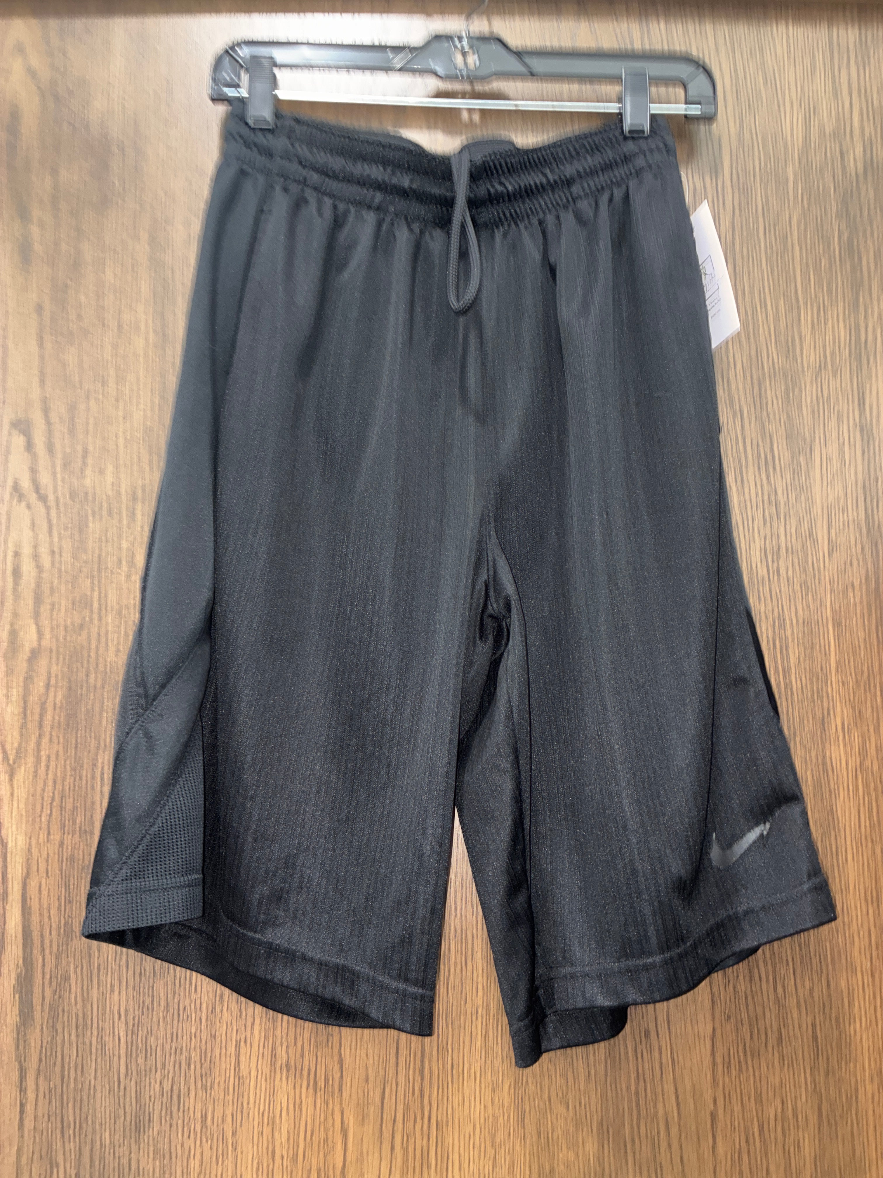 Men’s Nike Shorts Size Medium