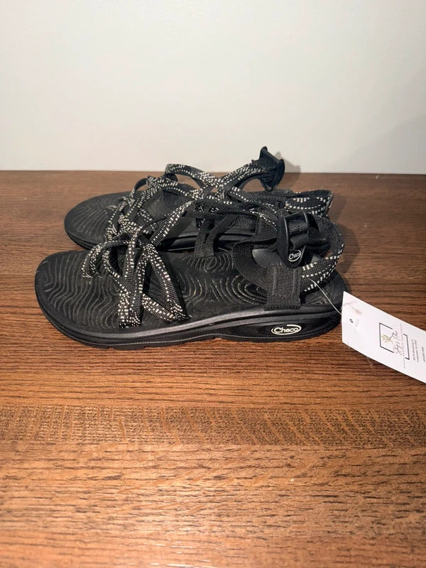 Chaco’s Women's ZX/2 Dual Adjustable Straps Classic Sandal Size 8