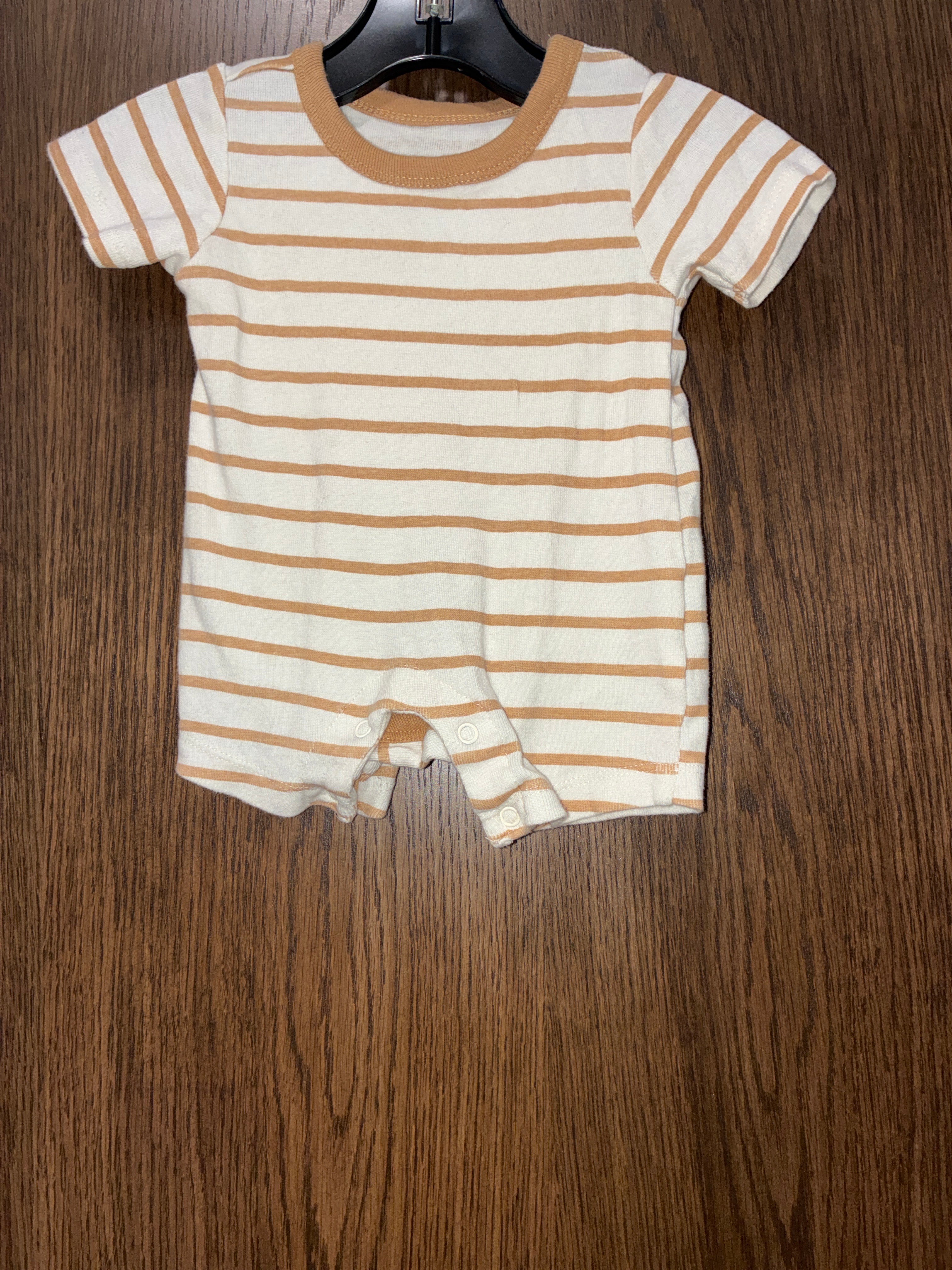 Boys Baby Essentials Romper Size 3-6 Months