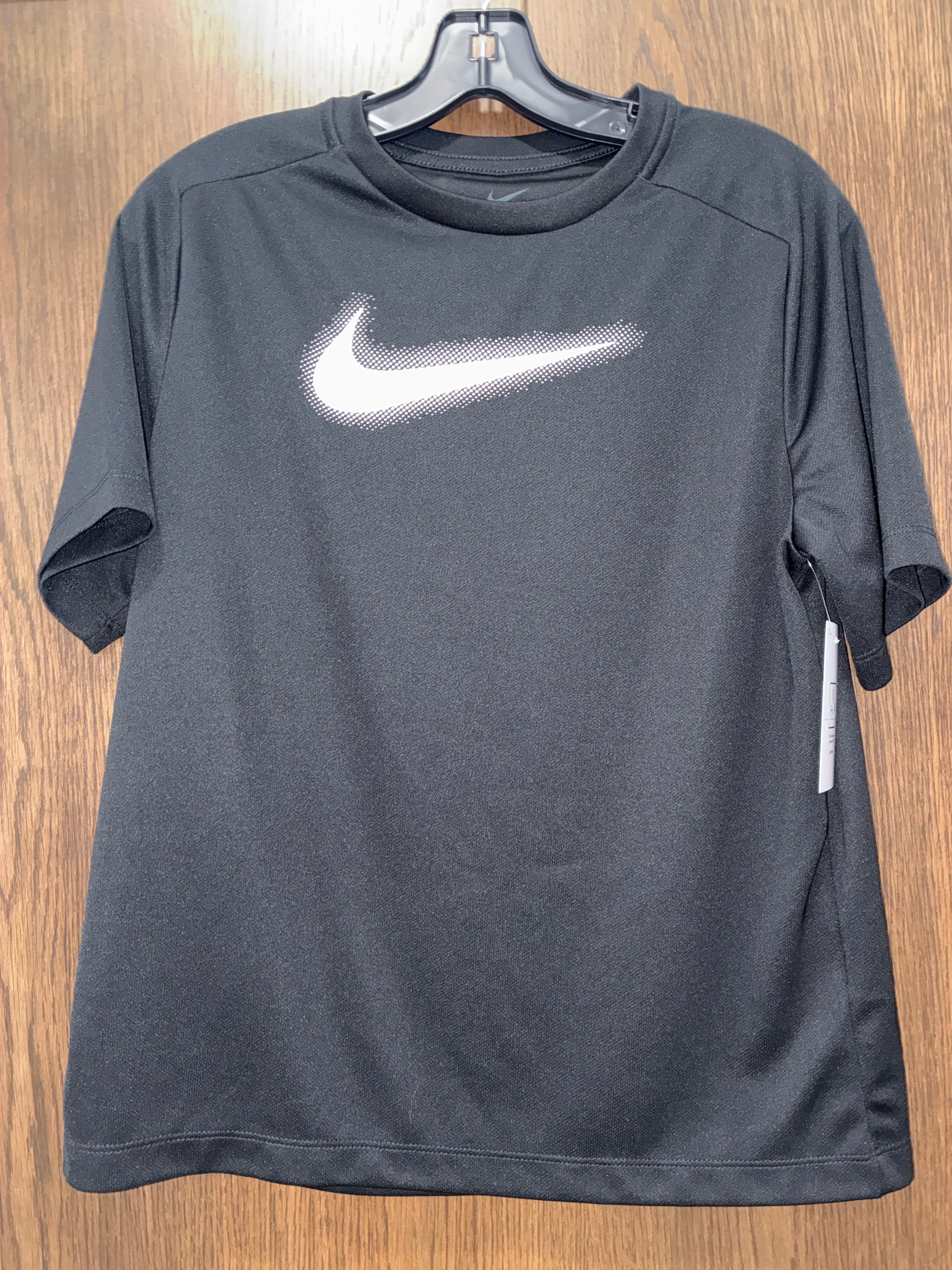 Boys Nike Short Sleeve size Youth XL 14/16