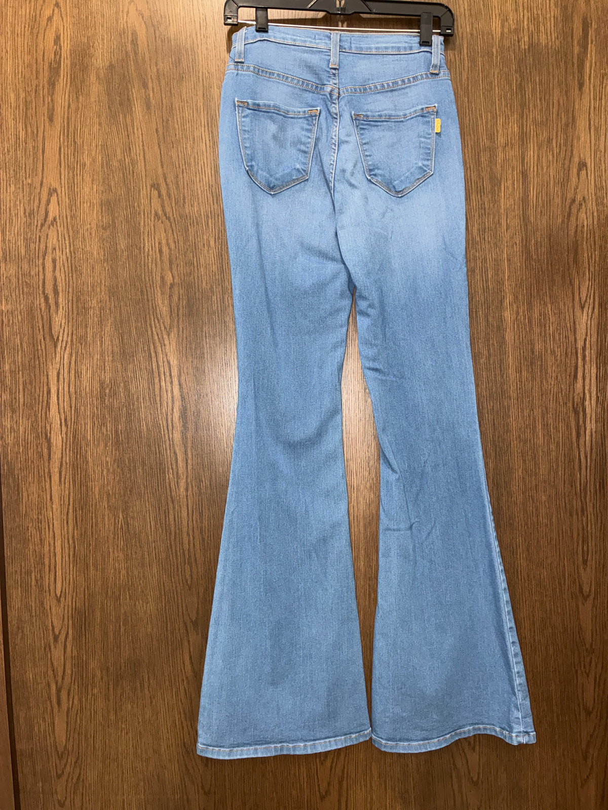 Women’s Vibrant Flare Jeans Size 7
