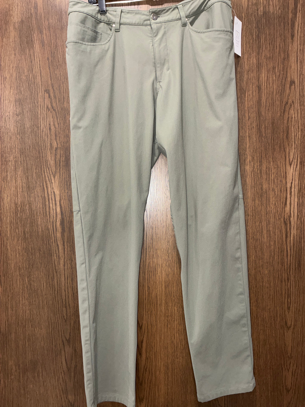 Lululemon Men's ABC Classic Fit 5 Pants Size 35