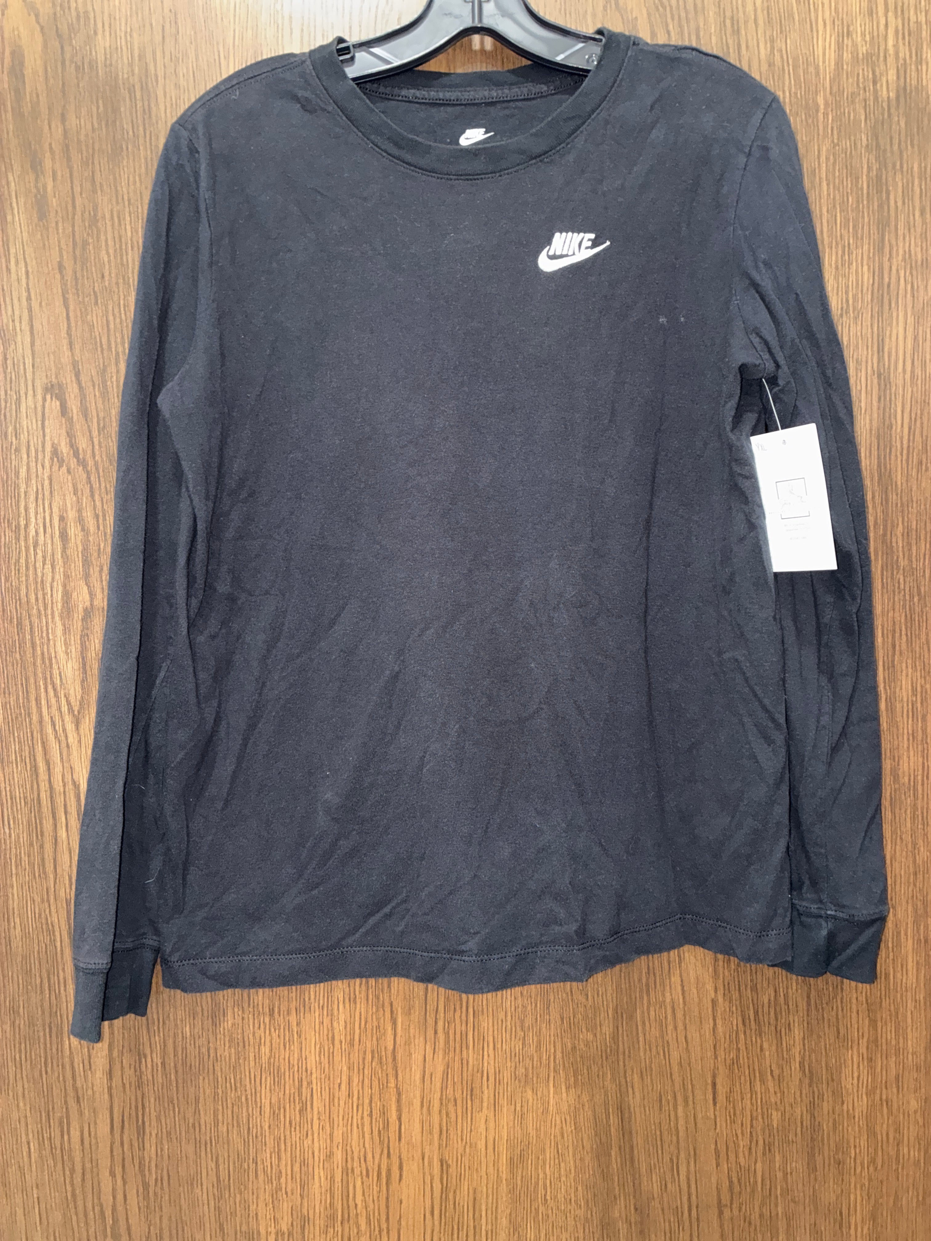 Boys The Nike Tee Long Sleeve Shirt Size Youth XL