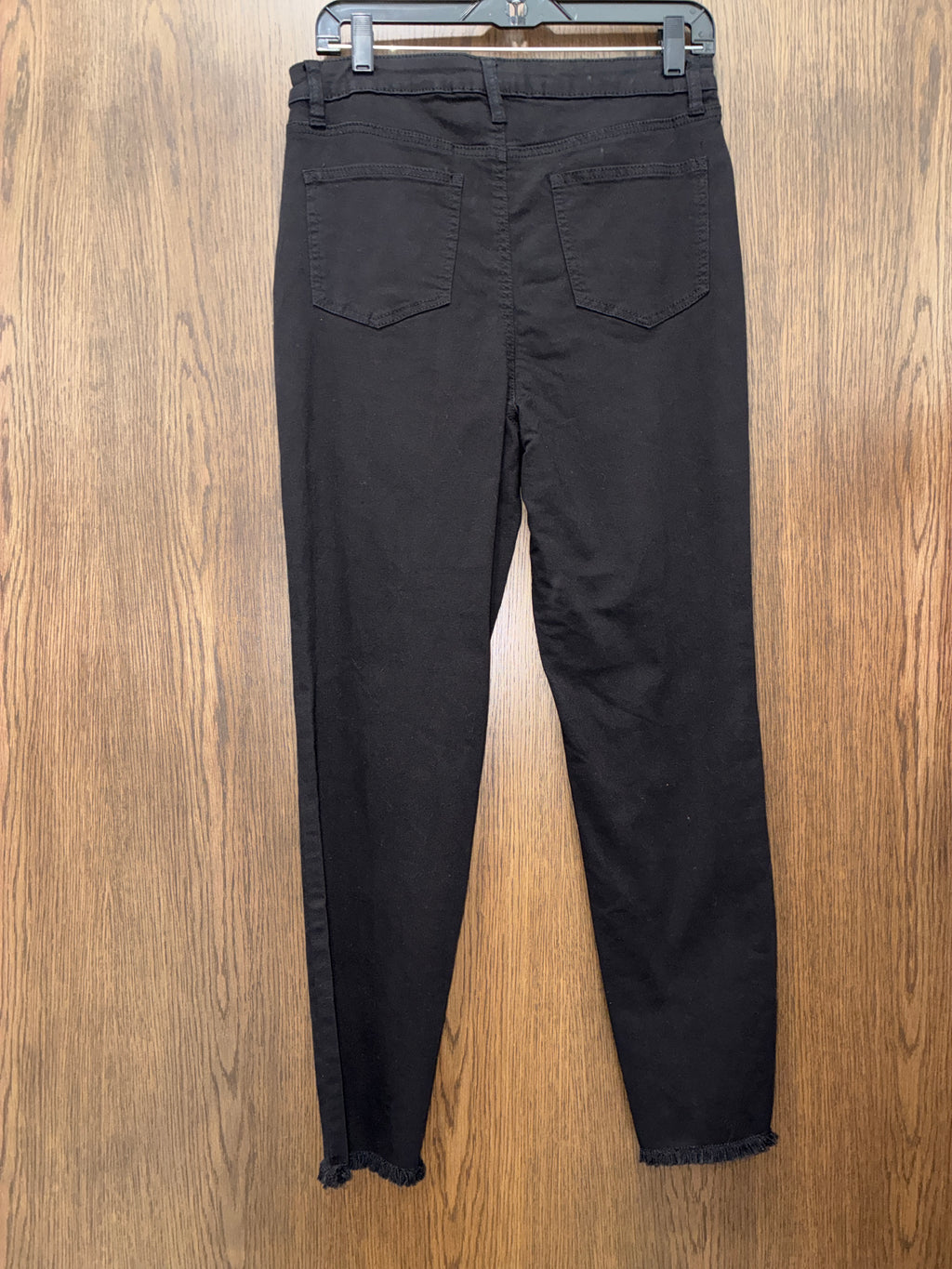 Women’s Easel Skinny Jeans NWT Size L