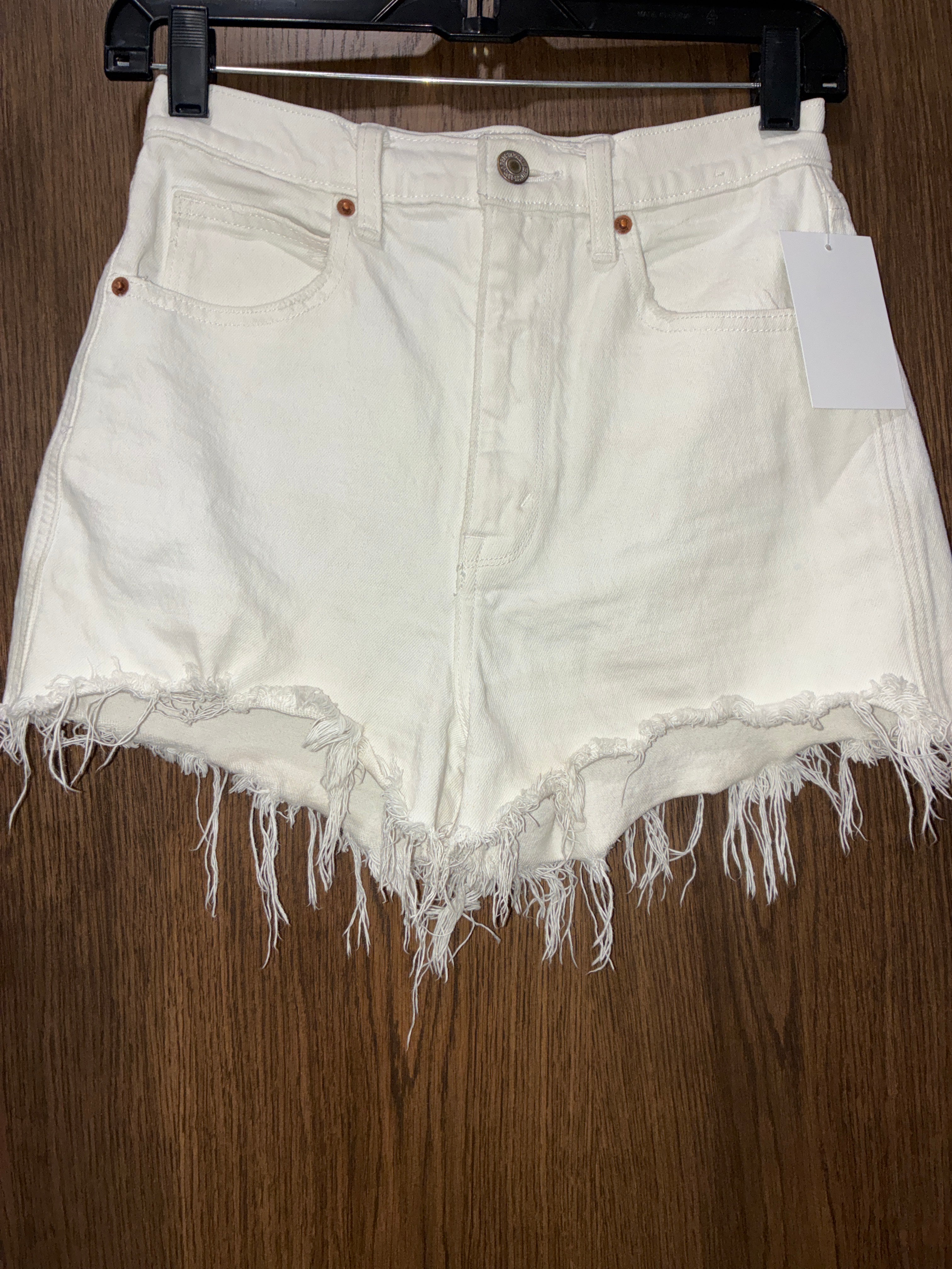 Women’s Abercrombie and Fitch Ultra High Rise Mom Short Size 25/0