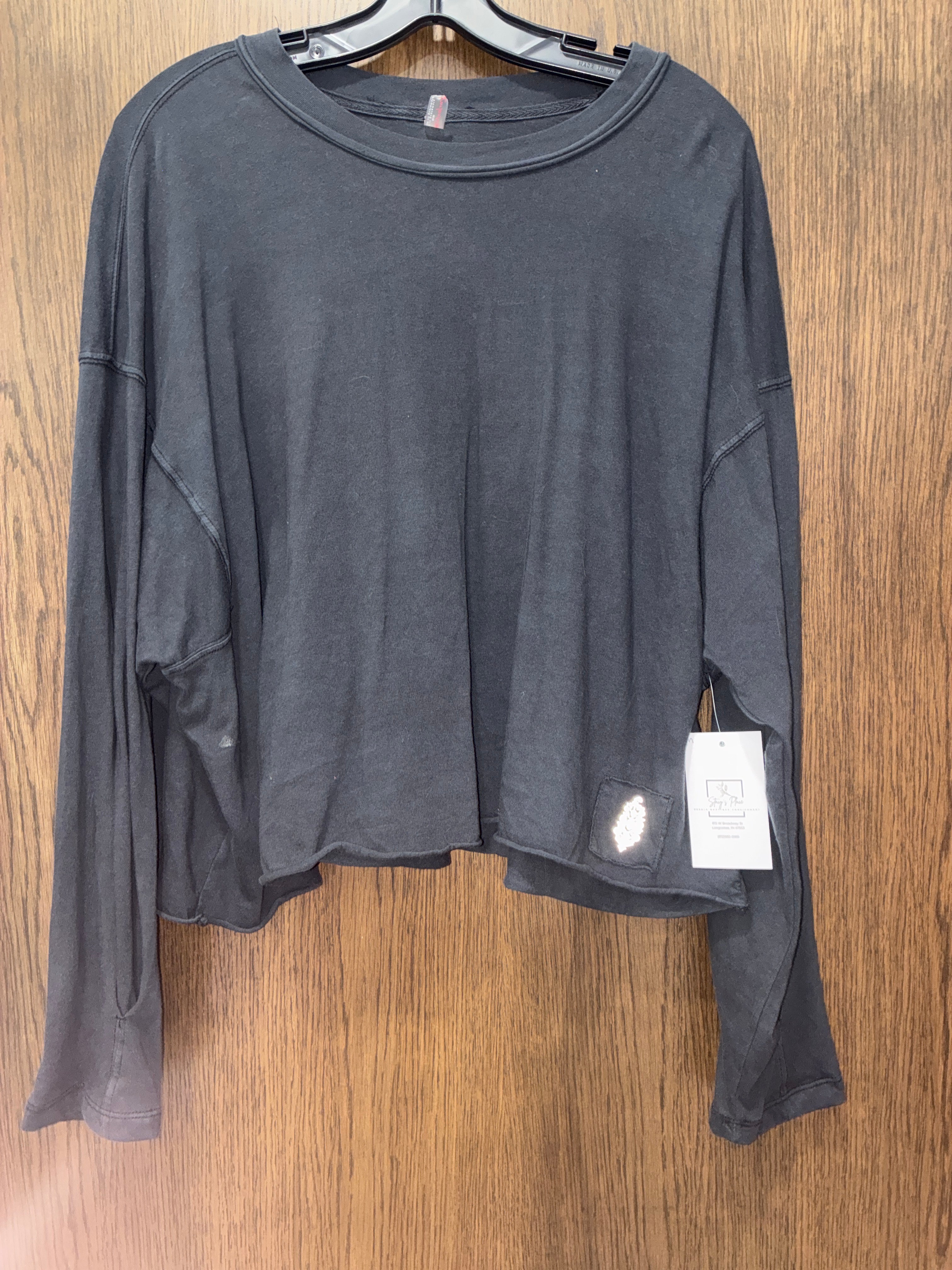 Women’s Free People Long Sleeve Loose Crop Size Medium