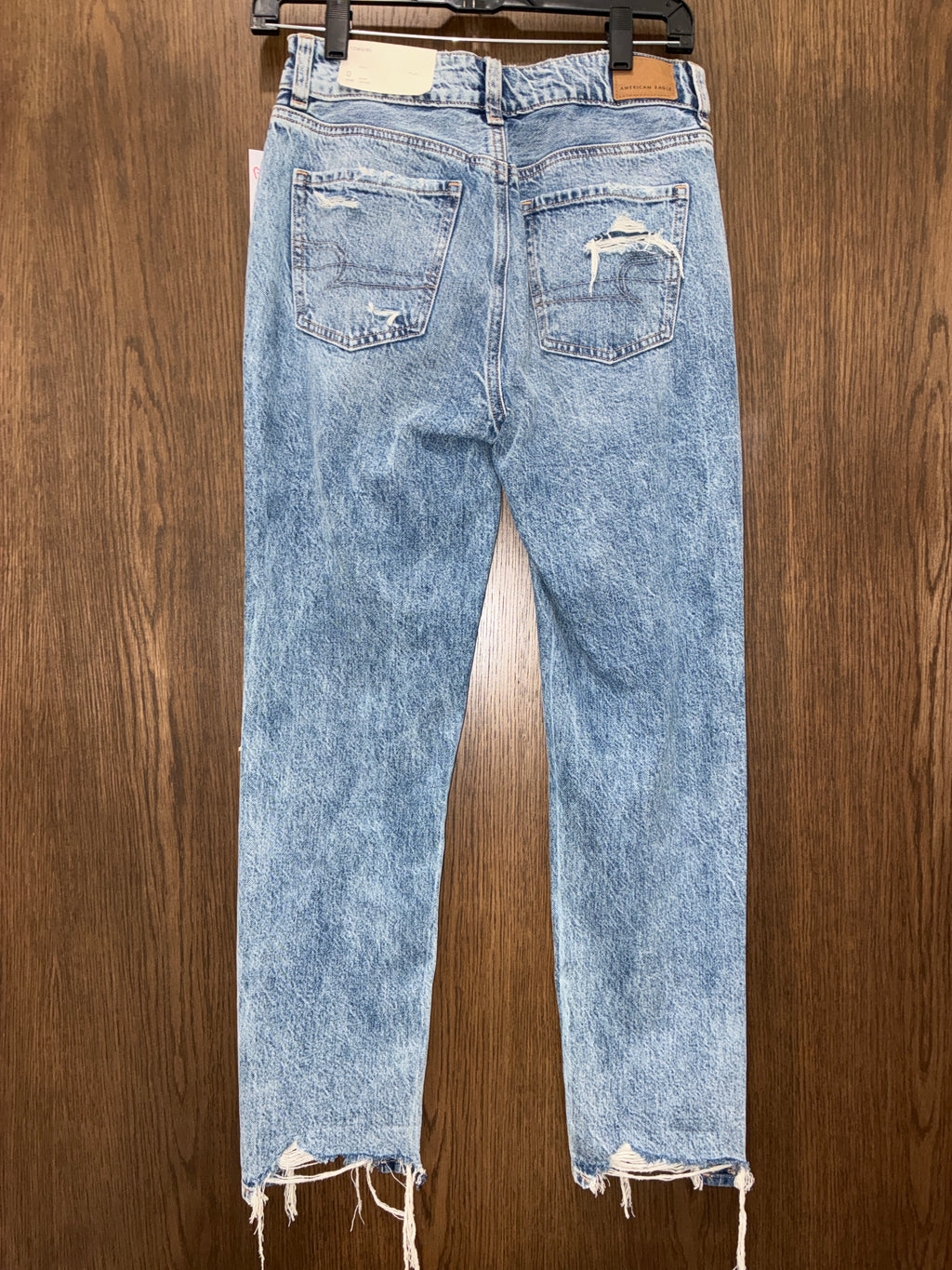 Women’s American Eagle Tomgirl Jeans NWT Size 0 Short