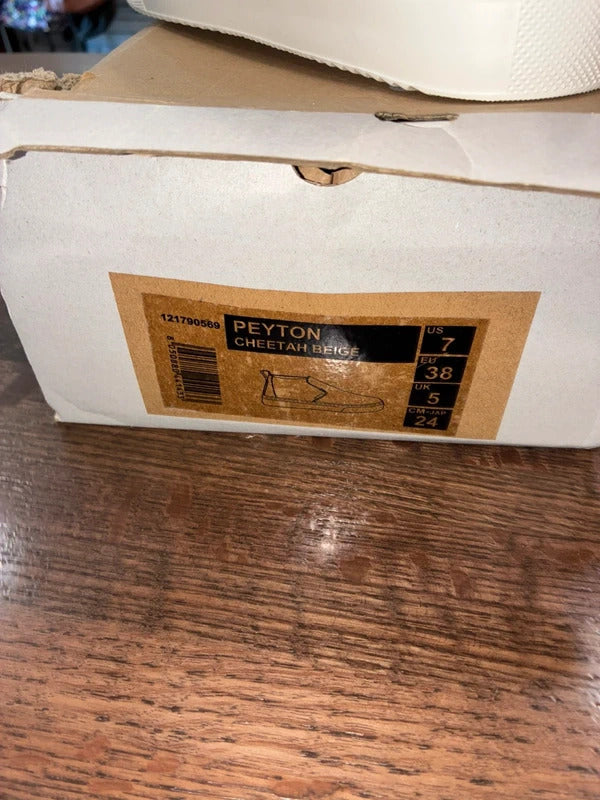 Hey Dude Women’s Peyton Cheetah Beige Shoes Size 7 NIB