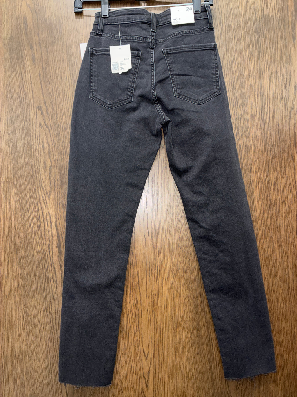 Women’s Forever 21 Mom Jeans NWT Size 24