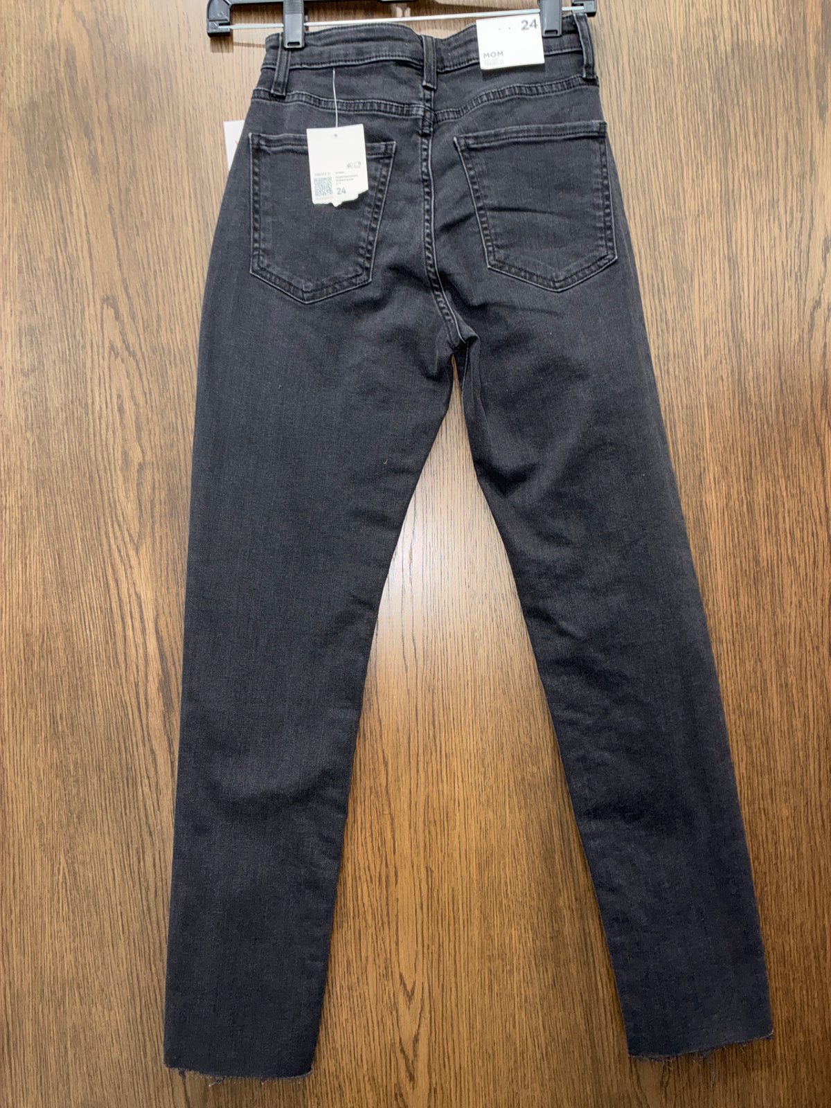 Women’s Forever 21 Mom Jeans NWT Size 24
