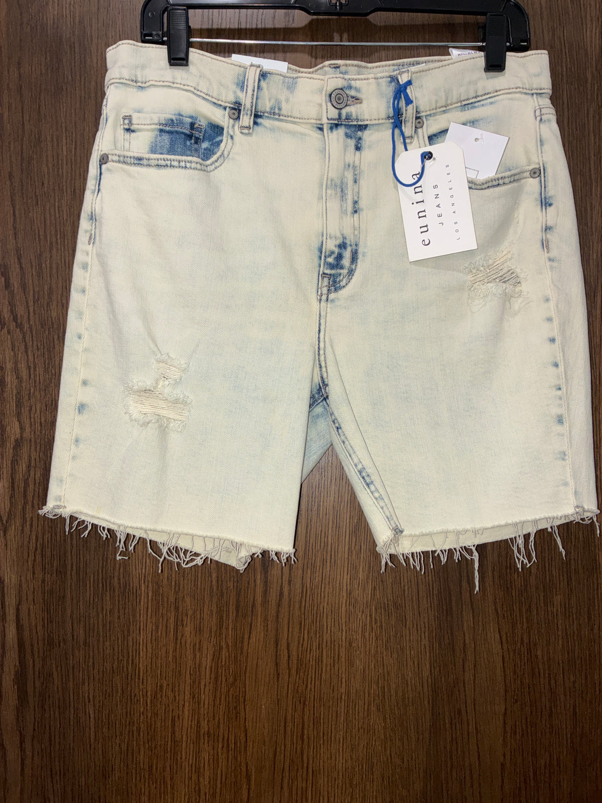 Women’s Eunina Kailey High Rise Mid Thigh Short NWT Size L