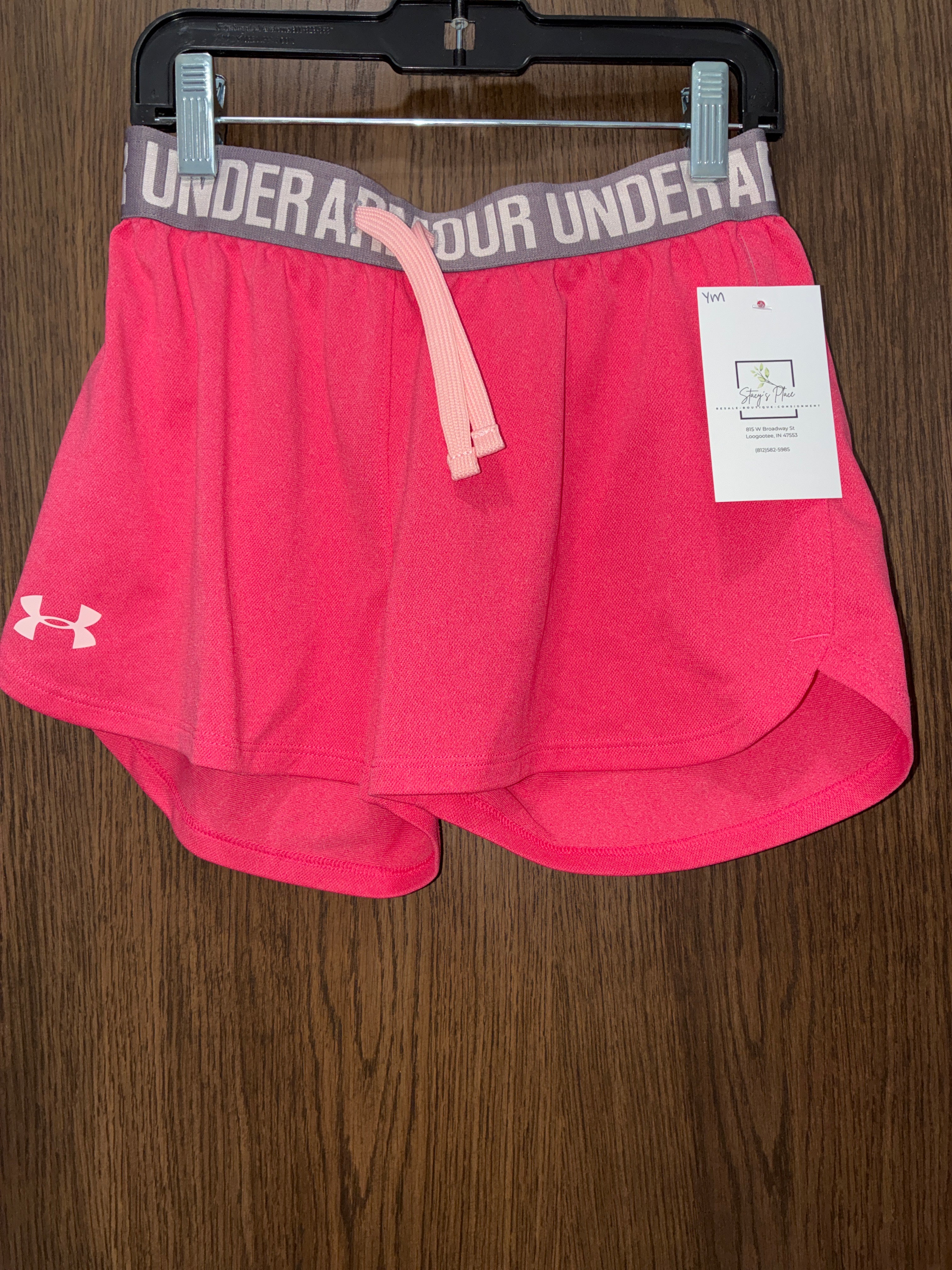 Girls Under Armour Shorts Size Youth Medium