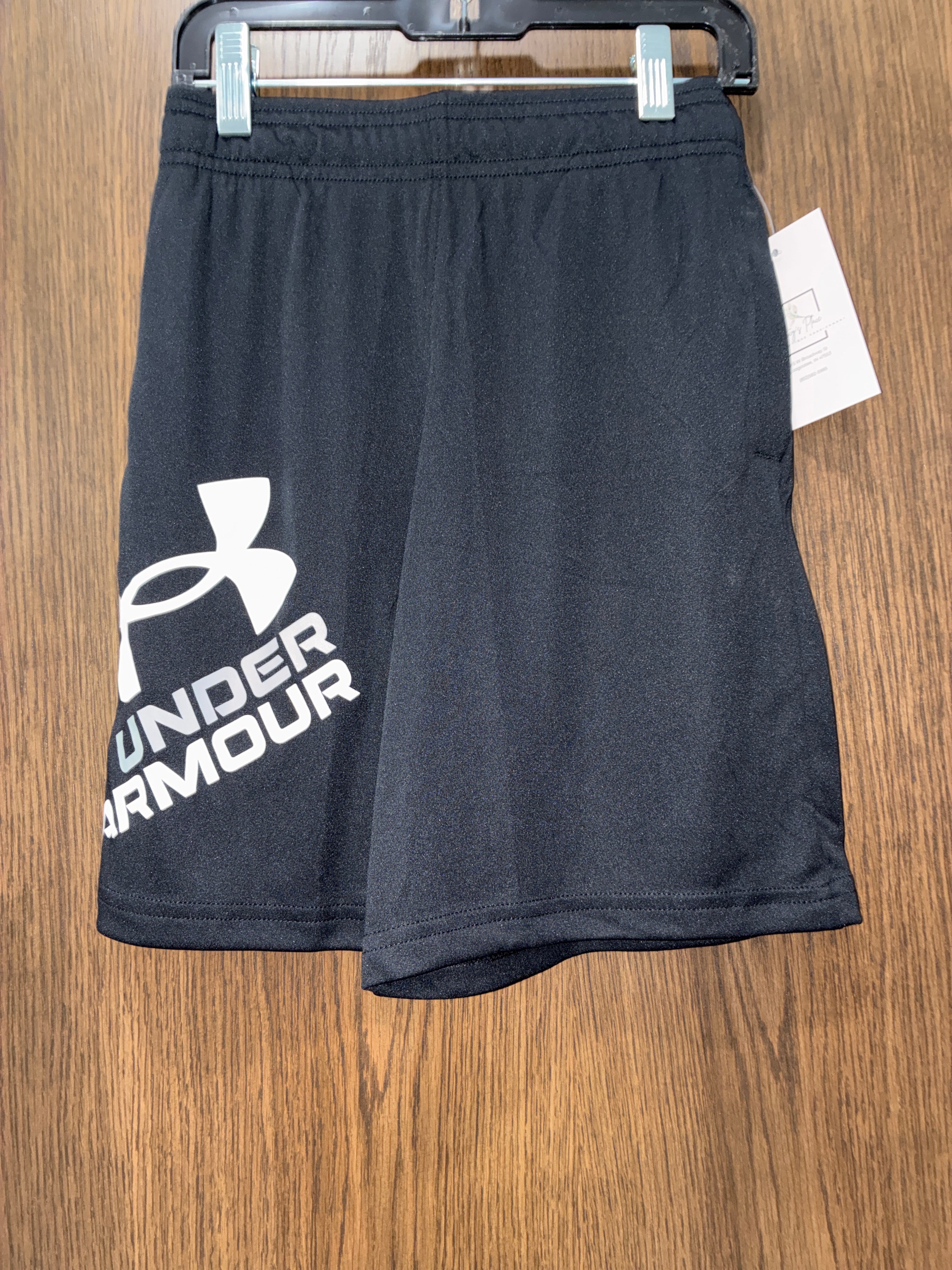 Boys Under Armour Shorts Size Youth Small