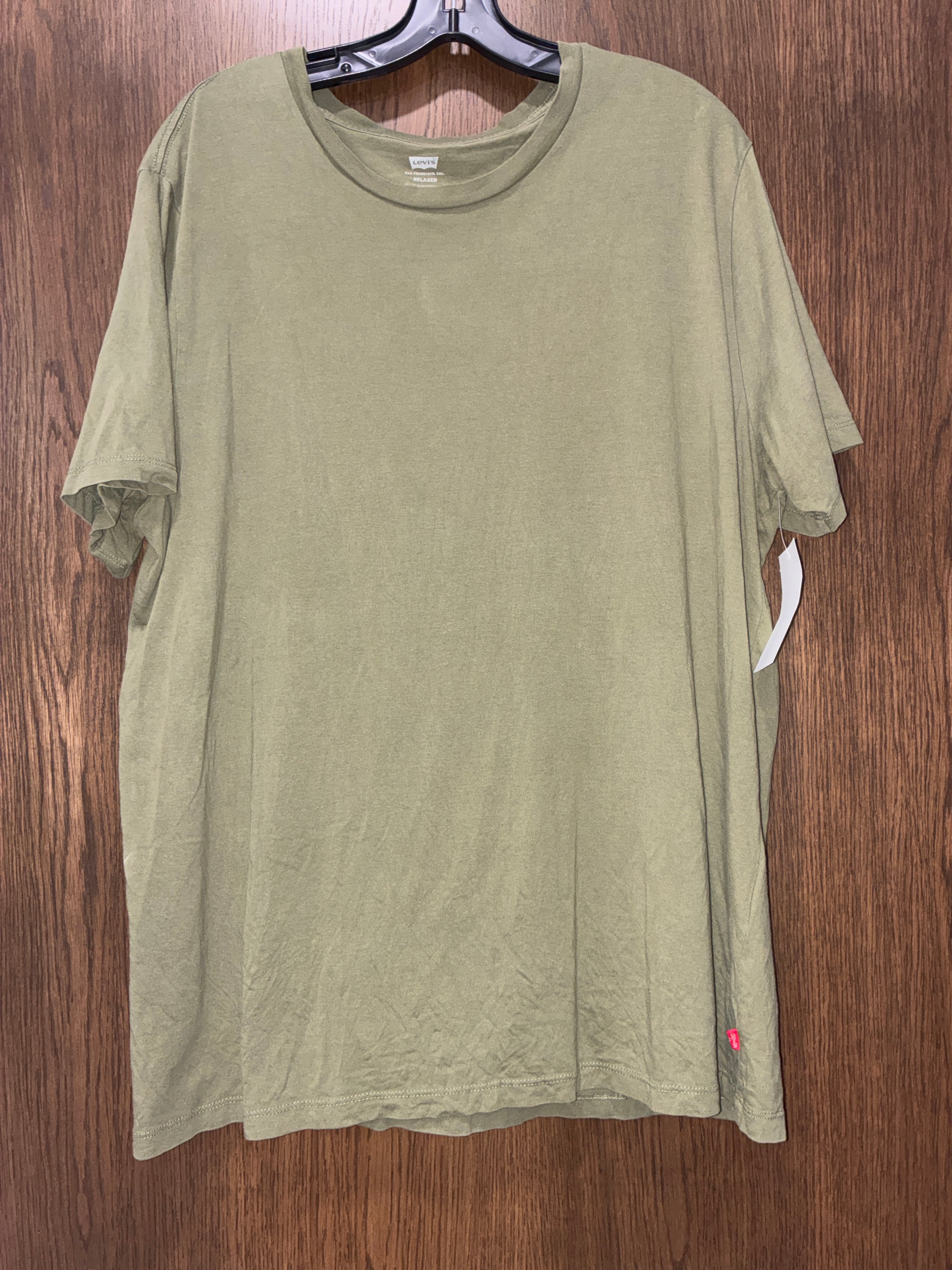 Men’s Levi’s Relaxed Fit Short Sleeve Shirt Size XL