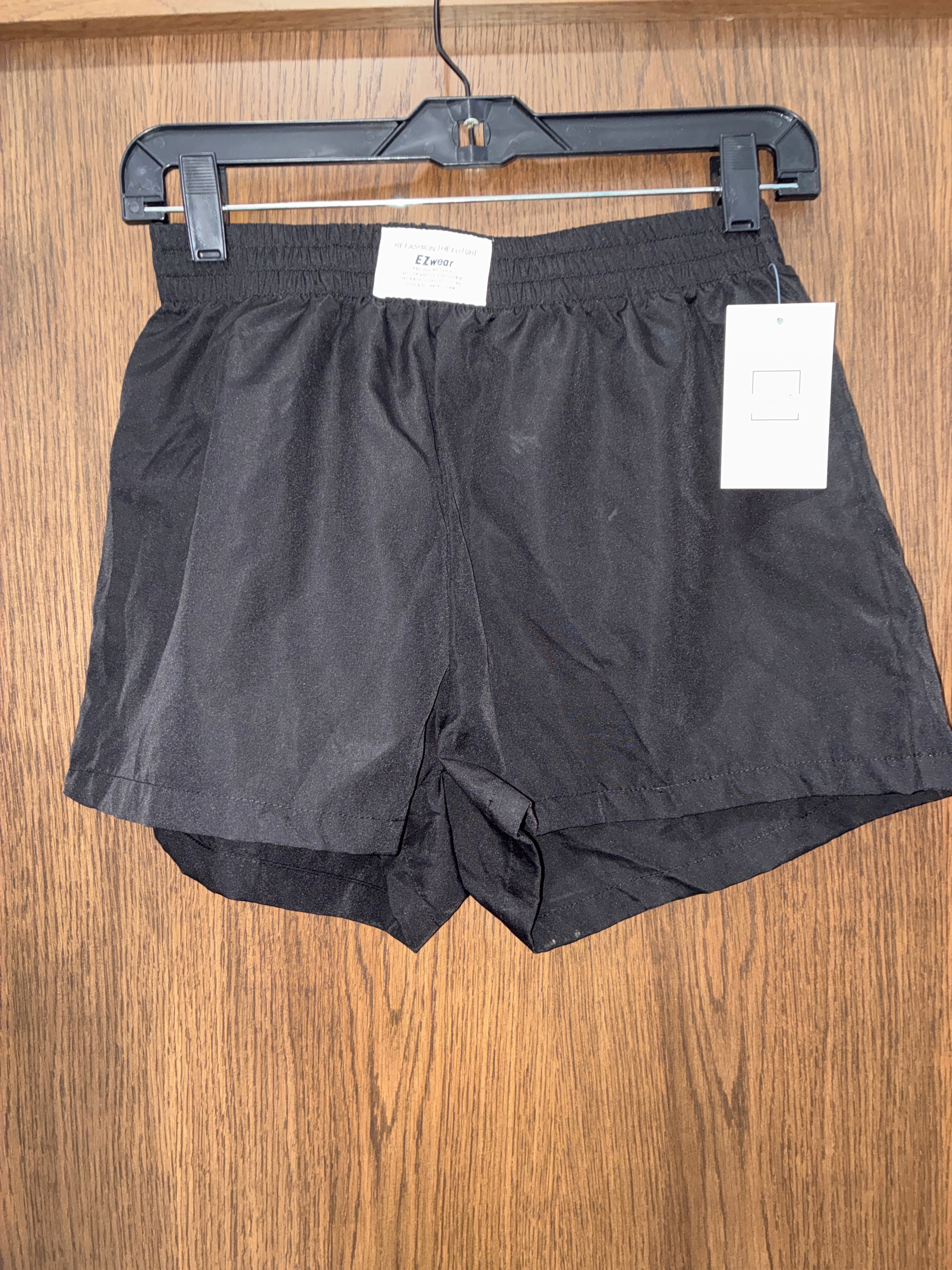 Women’s EZ Wear Shorts Size Small
