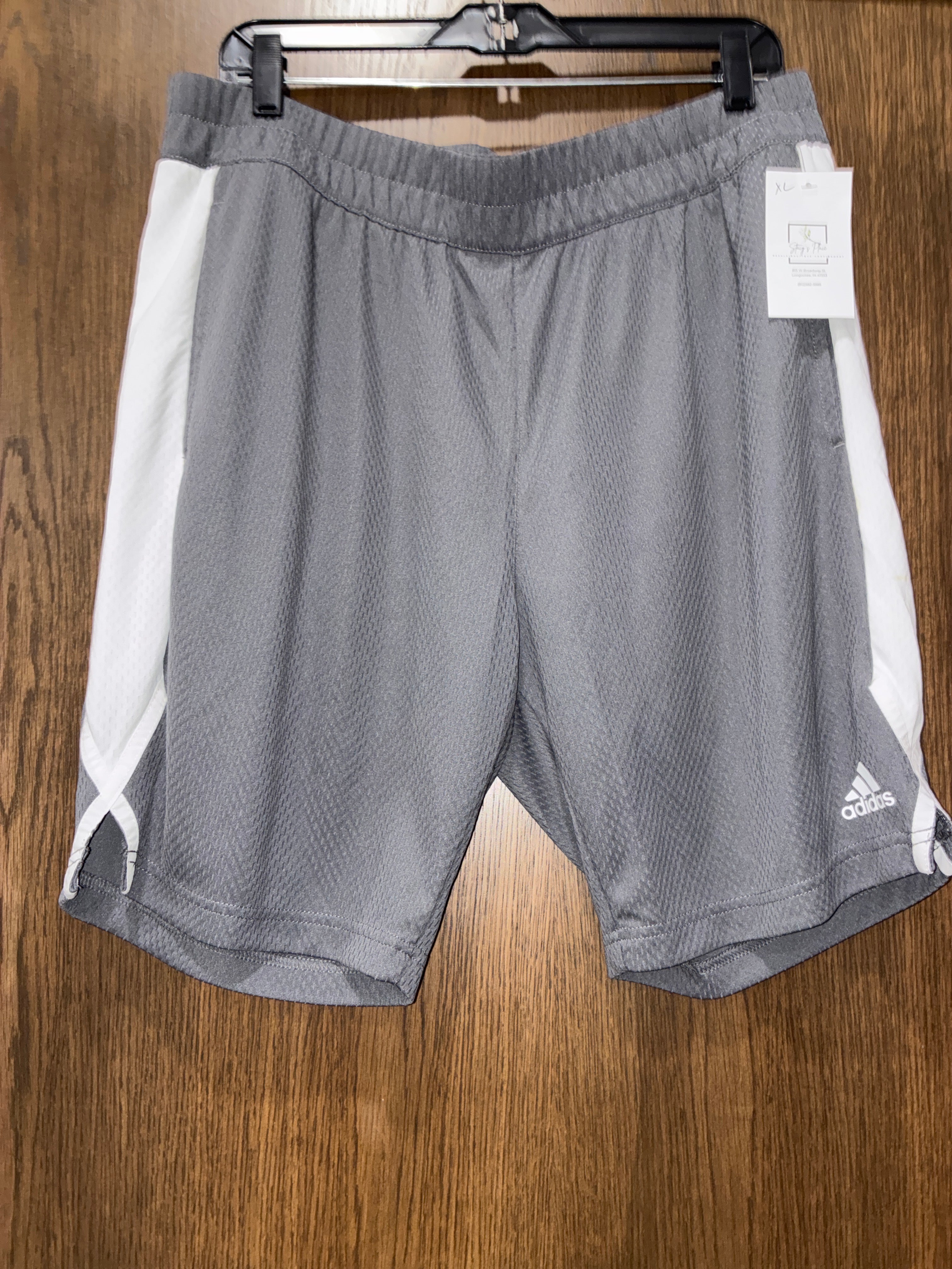Men’s Adidas Basketball Shorts Size XL