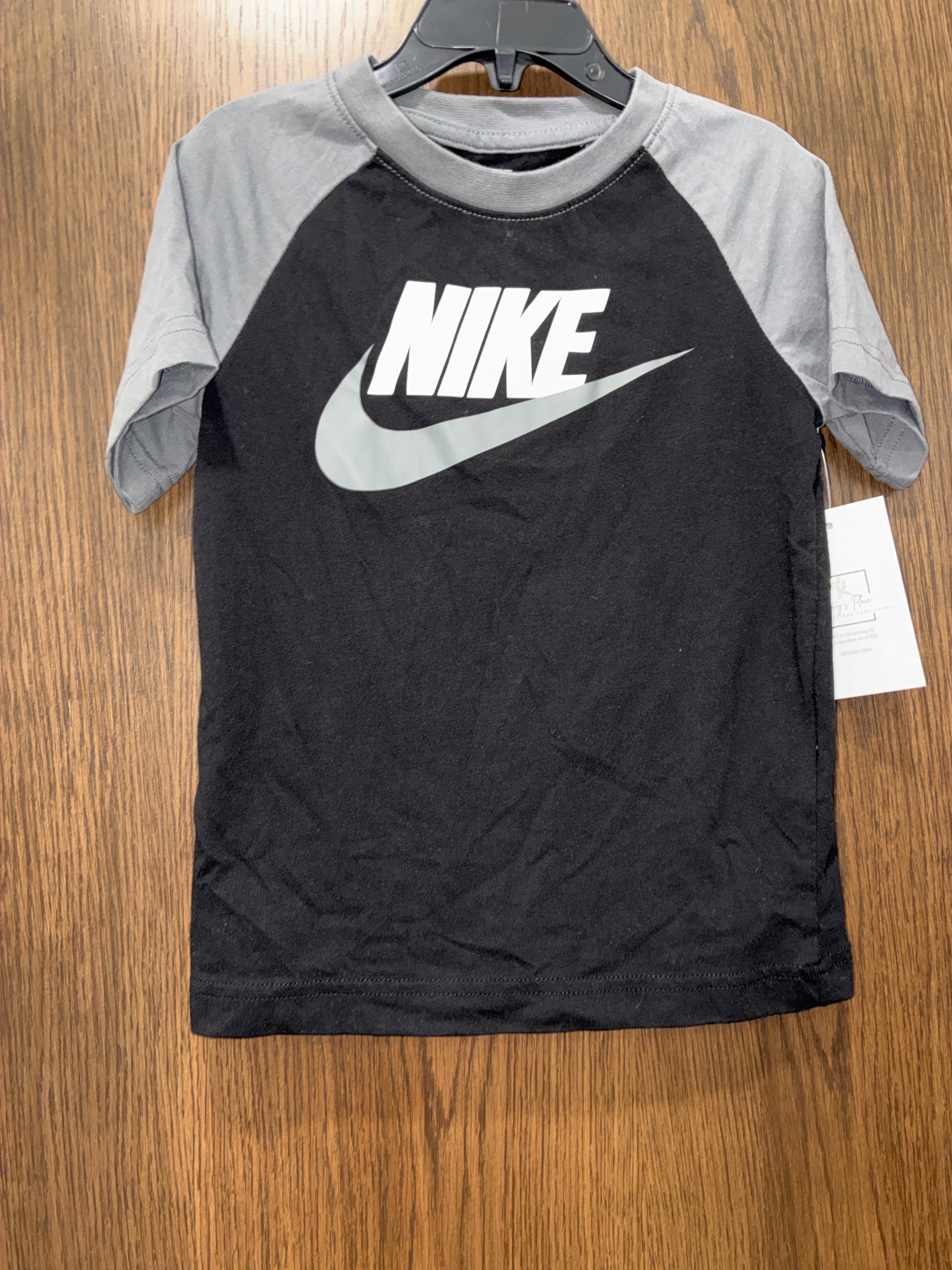 Boys Nike Short Sleeve Shirt Size Youth Small