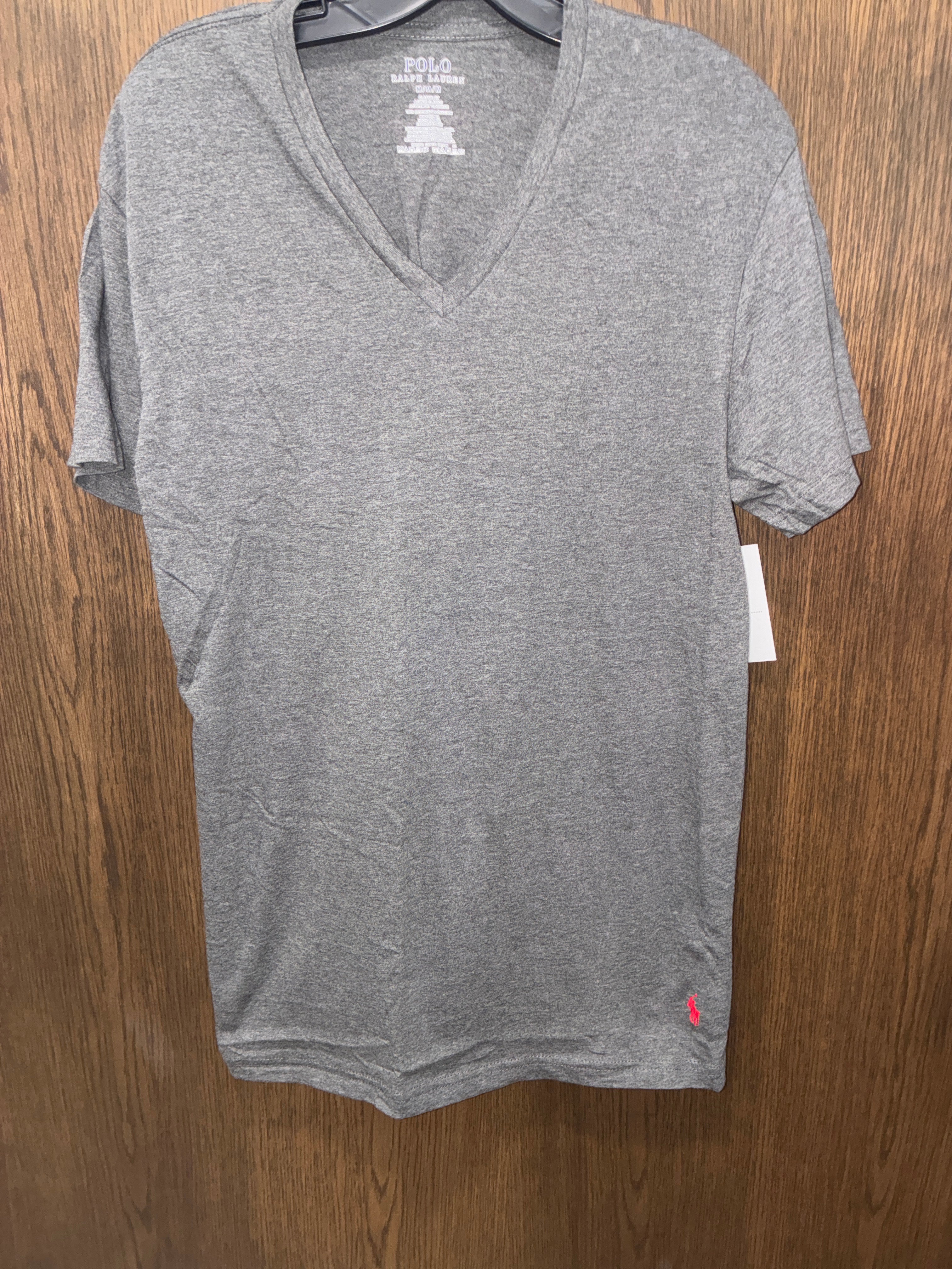 Men’s Ralph Lauren V Neck Shirt Size Medium
