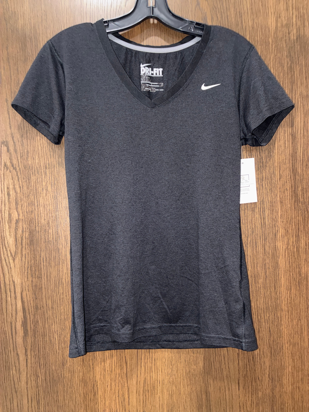 Women’s Nike Regular Fit V Neck Short Sleeve Size Small