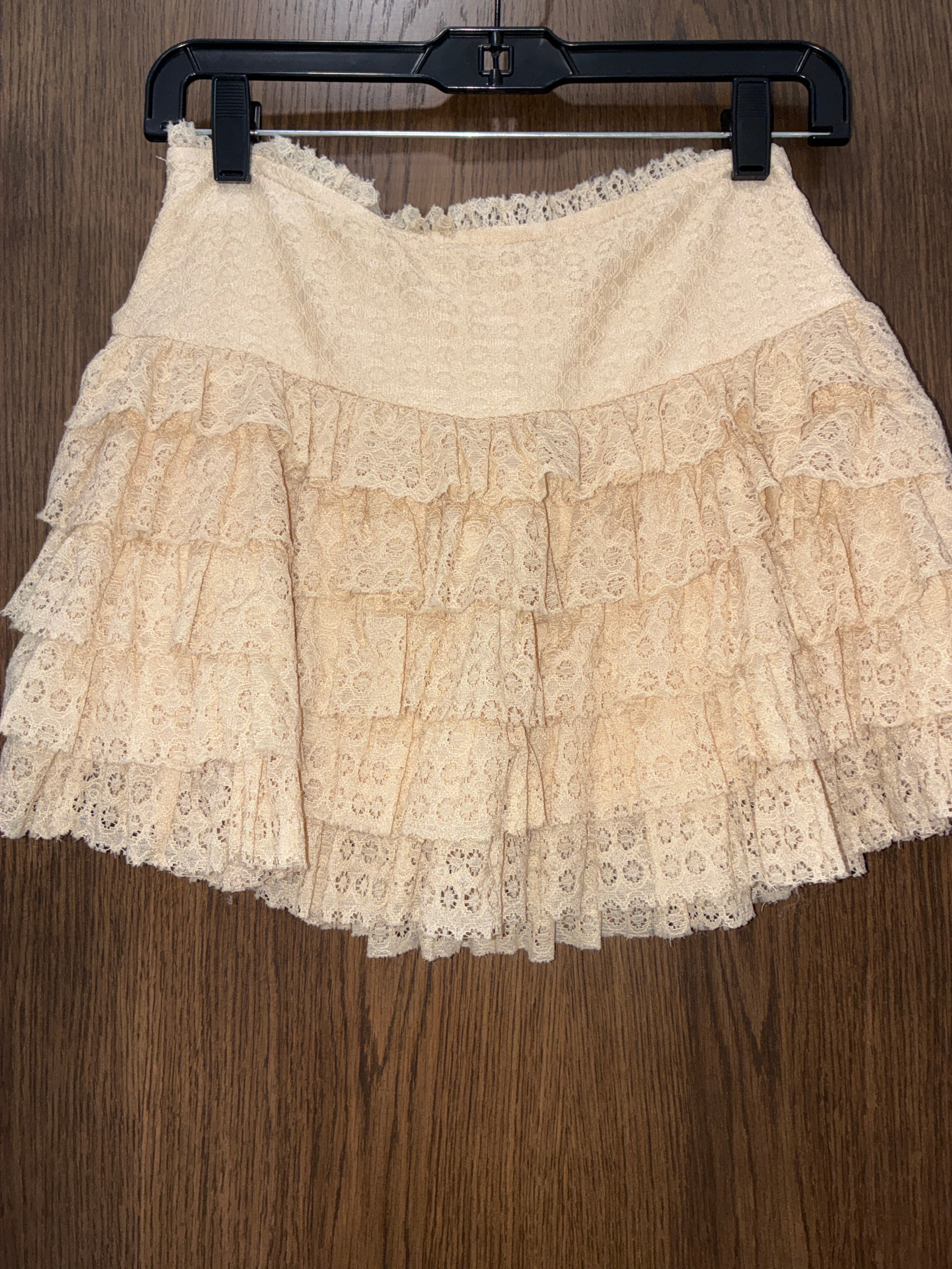Women’s American Eagle Skirt with Built in Shorts Size Small