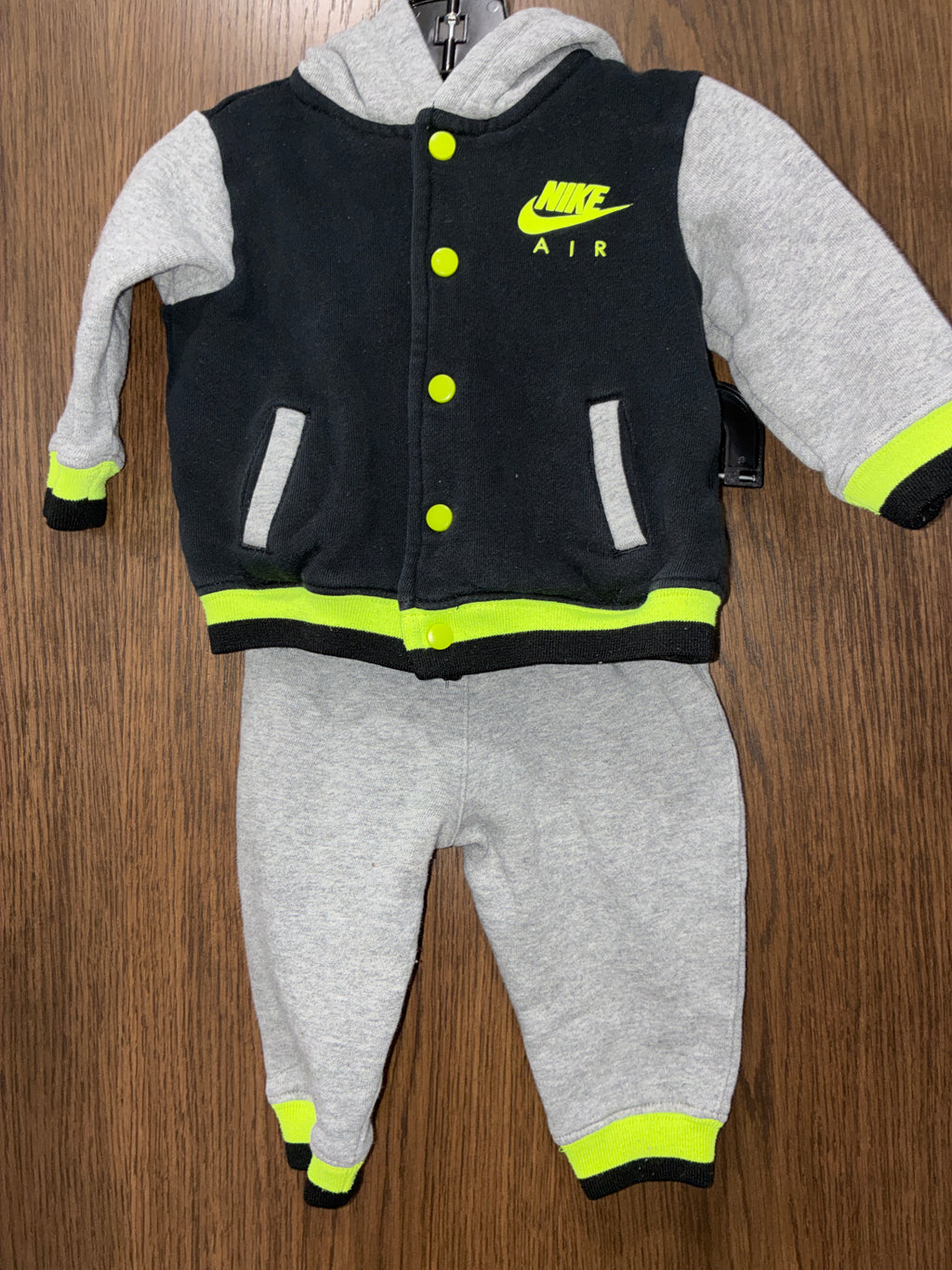 Nike Boys Hooded Jacket & Jogger Set Size 6-9 Months