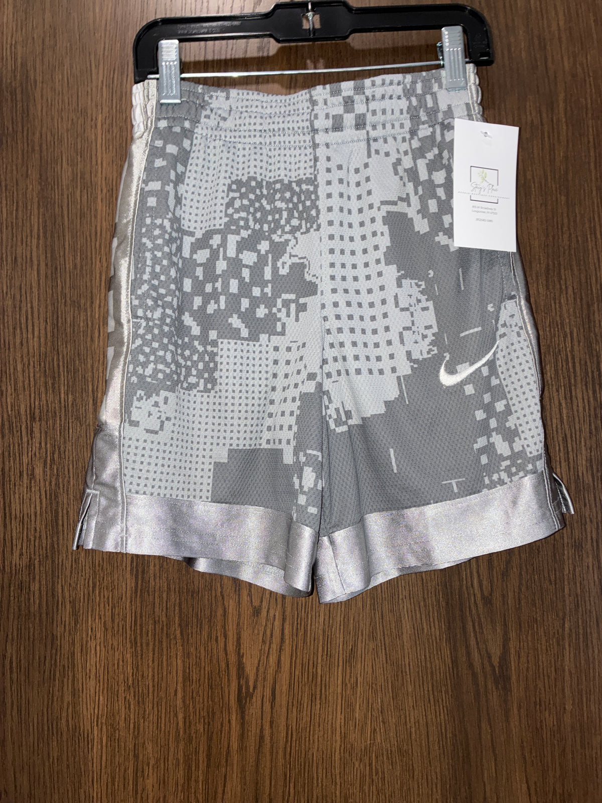 Nike Basketball Shorts Size Youth Small 7/8