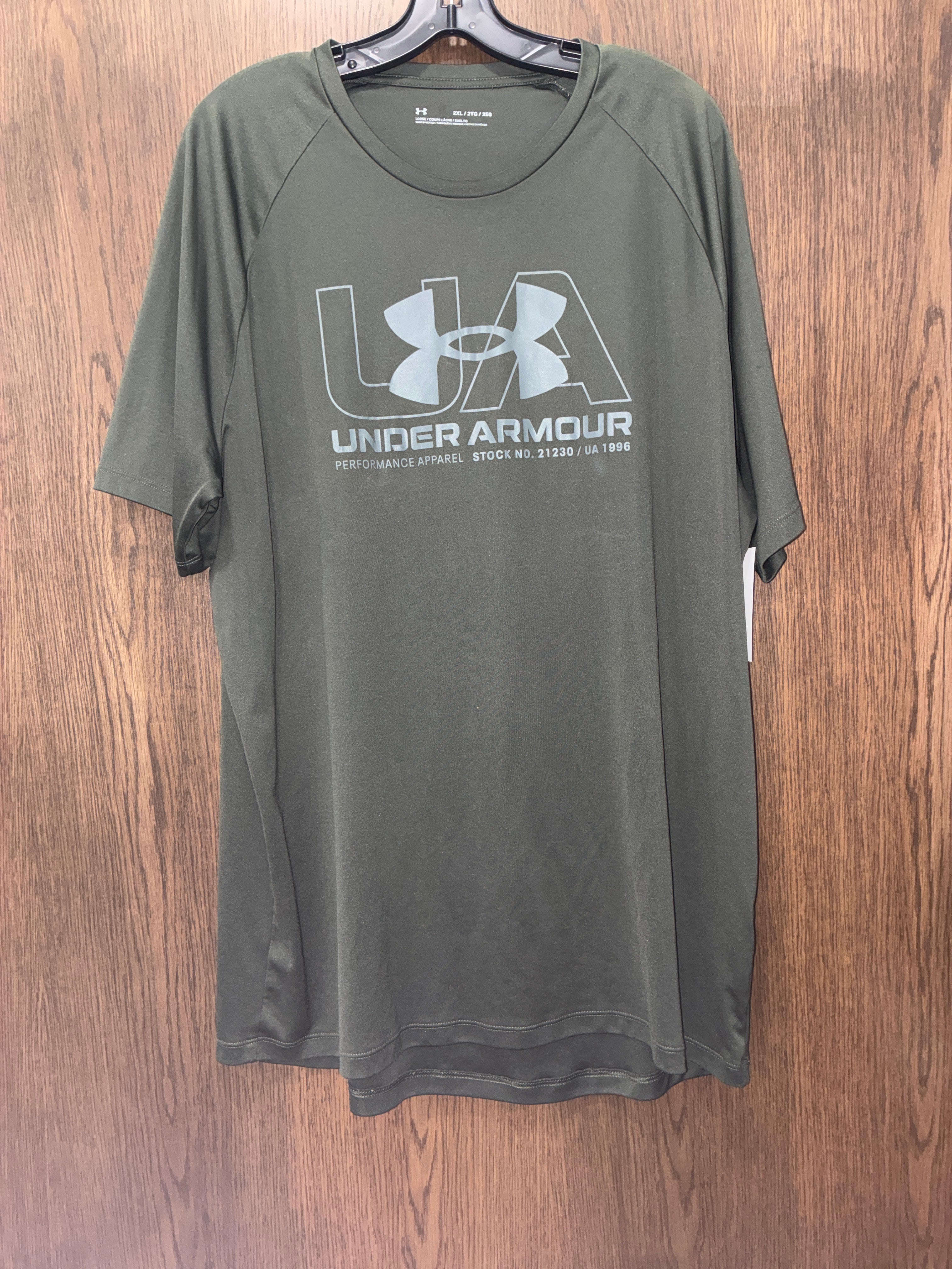 Men’s Under Armour Shirt Size 2XL