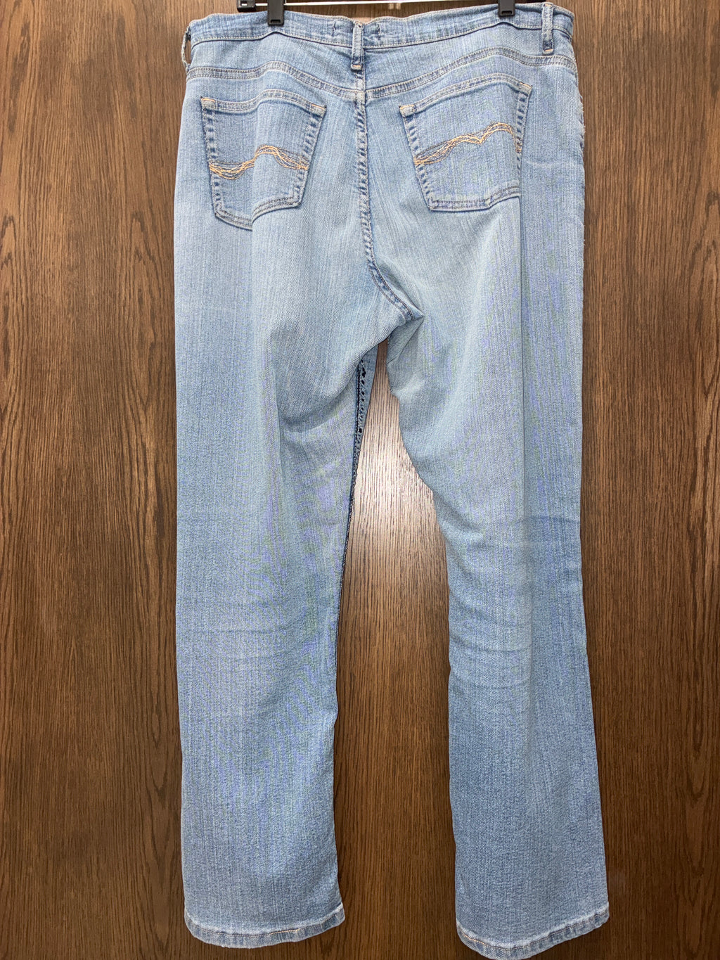 Women’s As Real As Wrangler Straight Leg Jeans Size 14x30