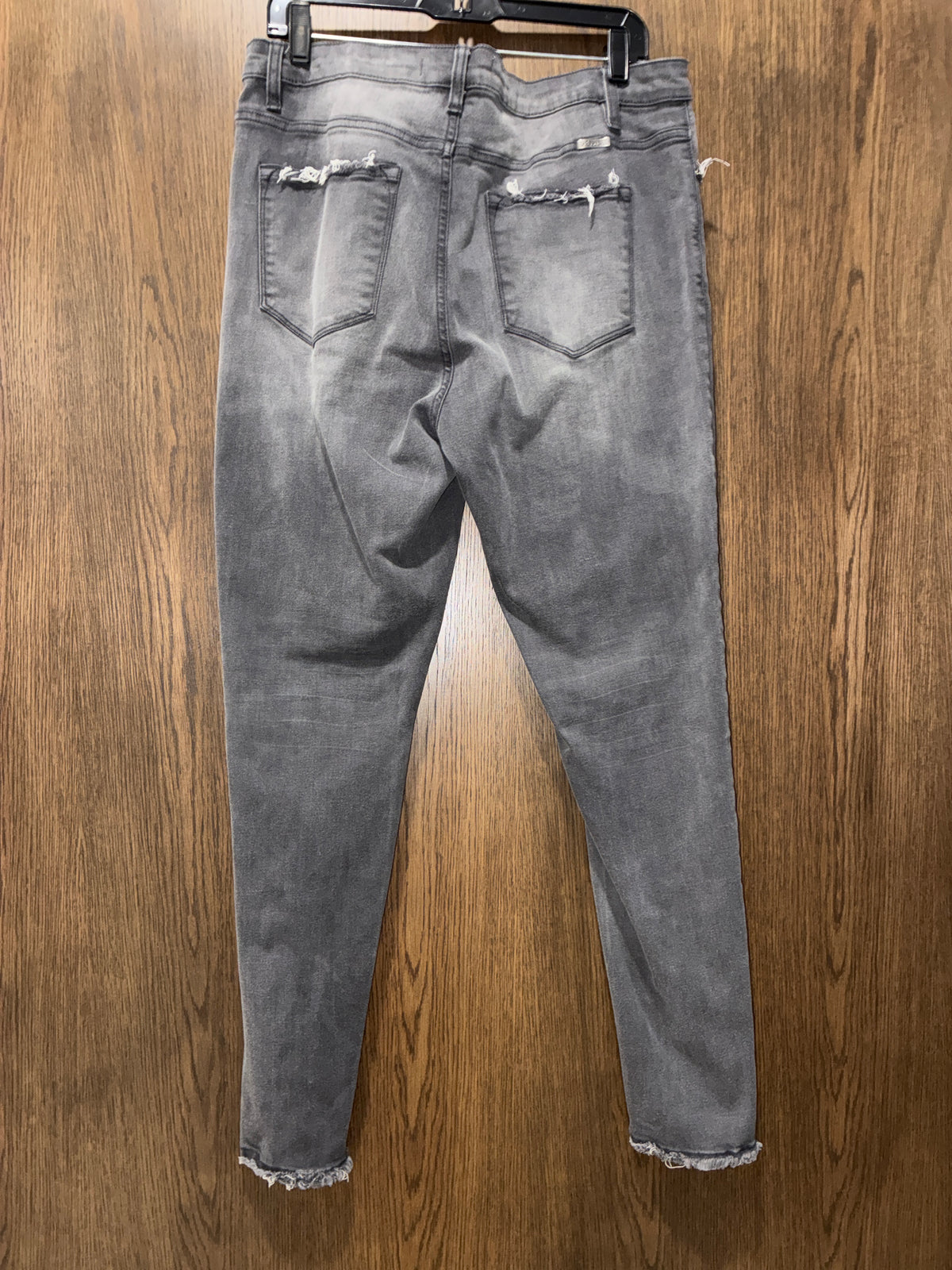 Women’s KanCan Raw Hem Skinny Jeans Size 1XL