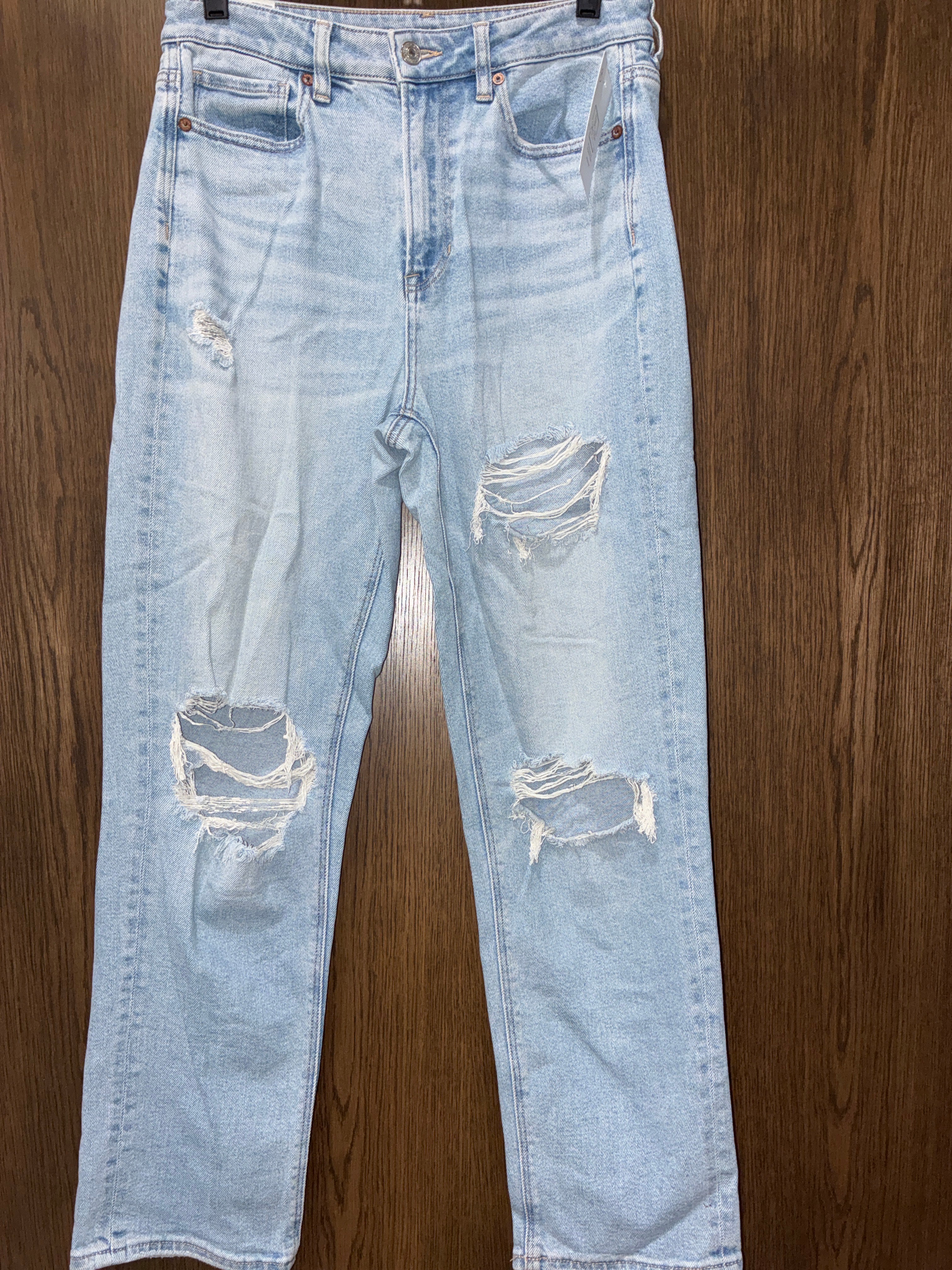 Women’s American Eagle Mom Straight Jeans Size 8R
