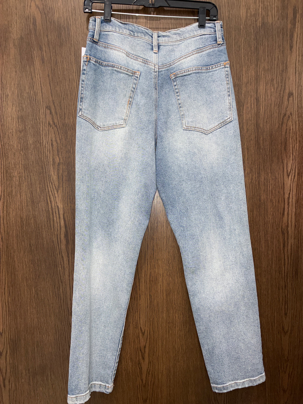 Women’s Celebrity Pink Straight Jeans Size 9