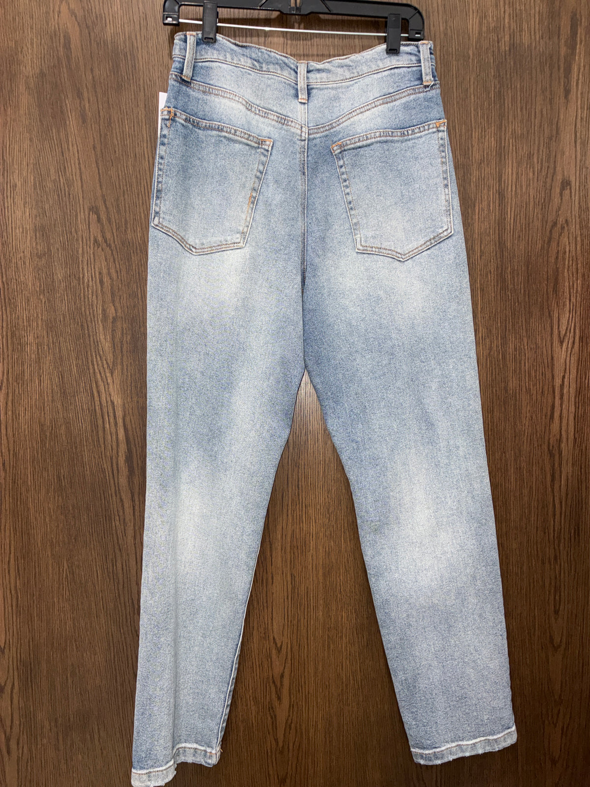 Women’s Celebrity Pink Straight Jeans Size 9