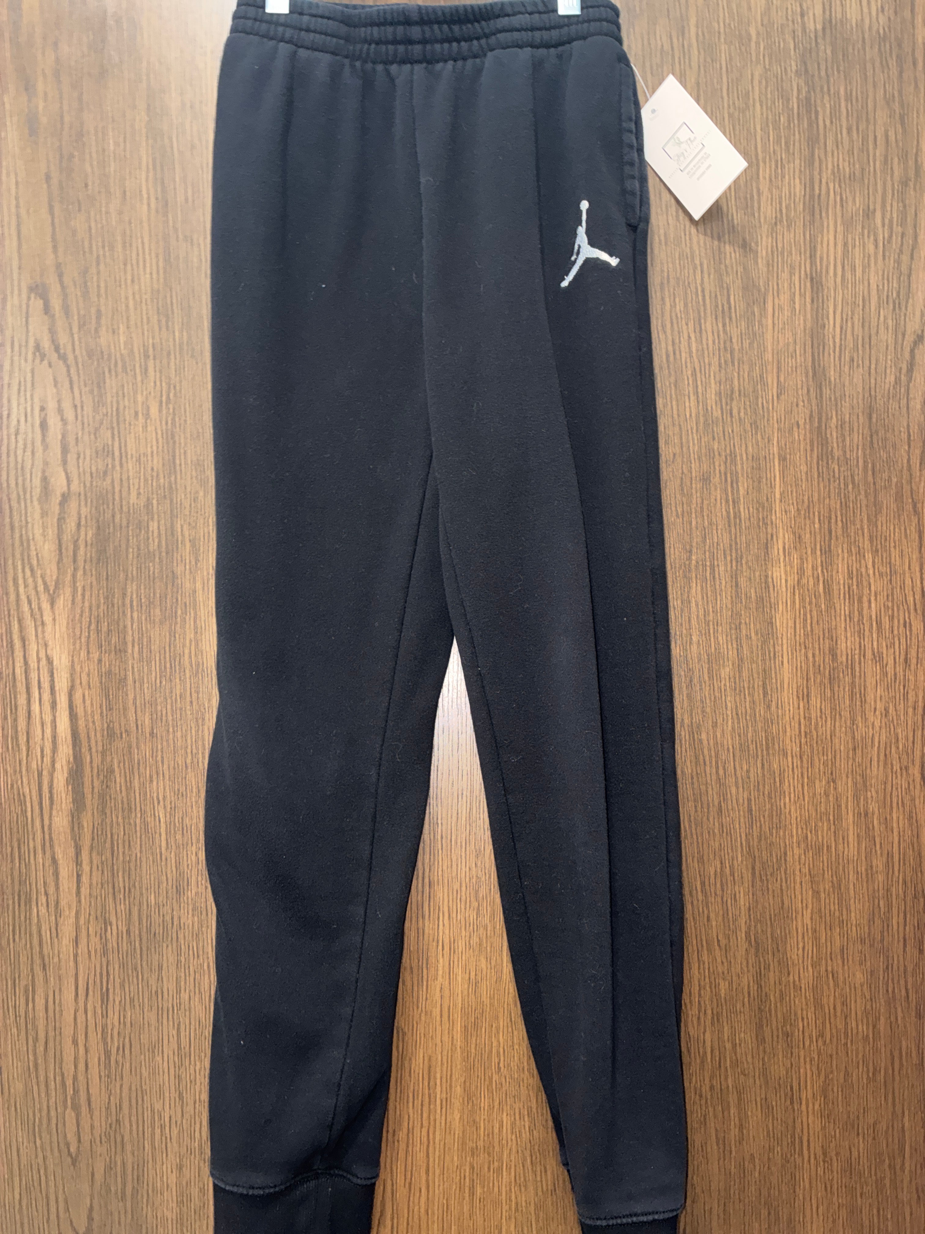 Boys Jordan Joggers Size Youth Large 12/14