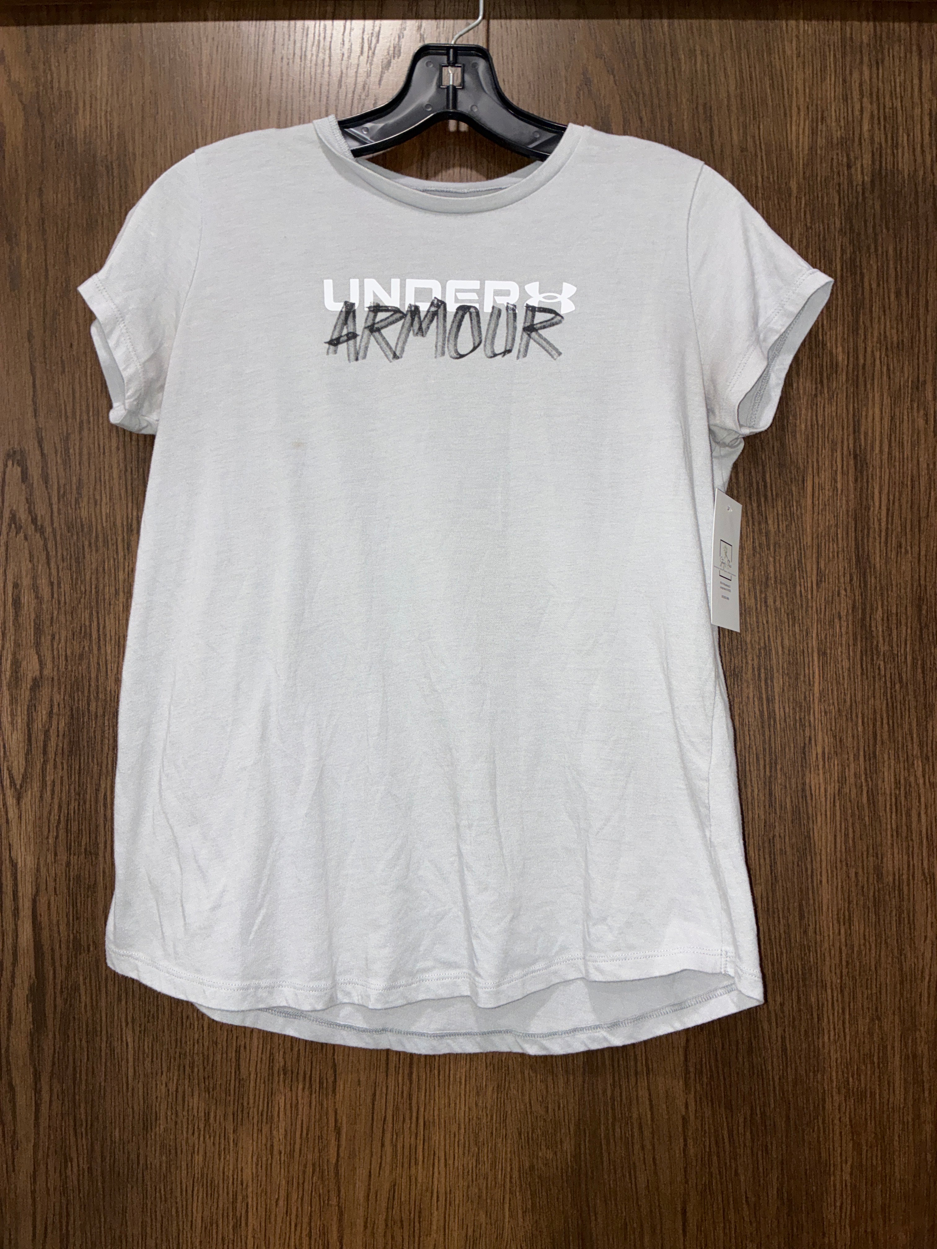 Girls Under Armour Short Sleeve Shirt Size Youth XL