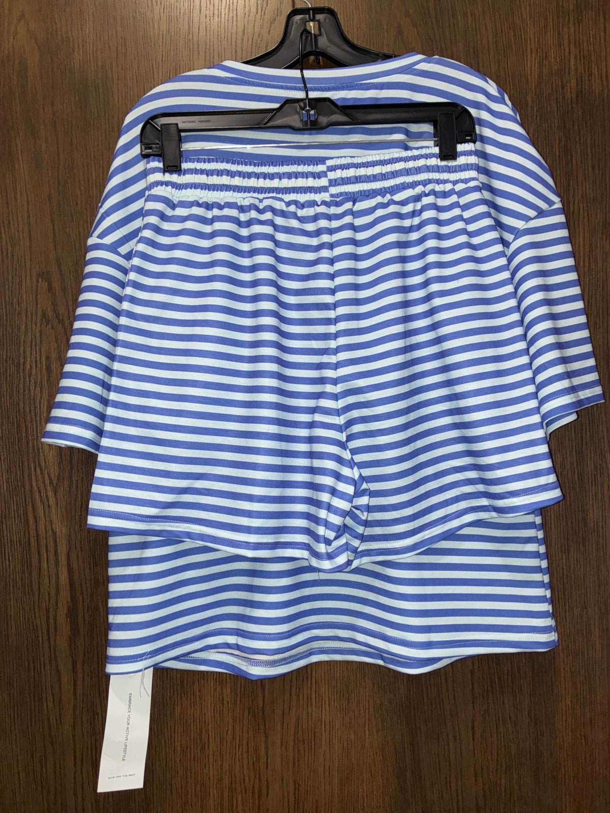 Women’s Fisoew Striped Matching Shirt & Shorts Set Size Medium