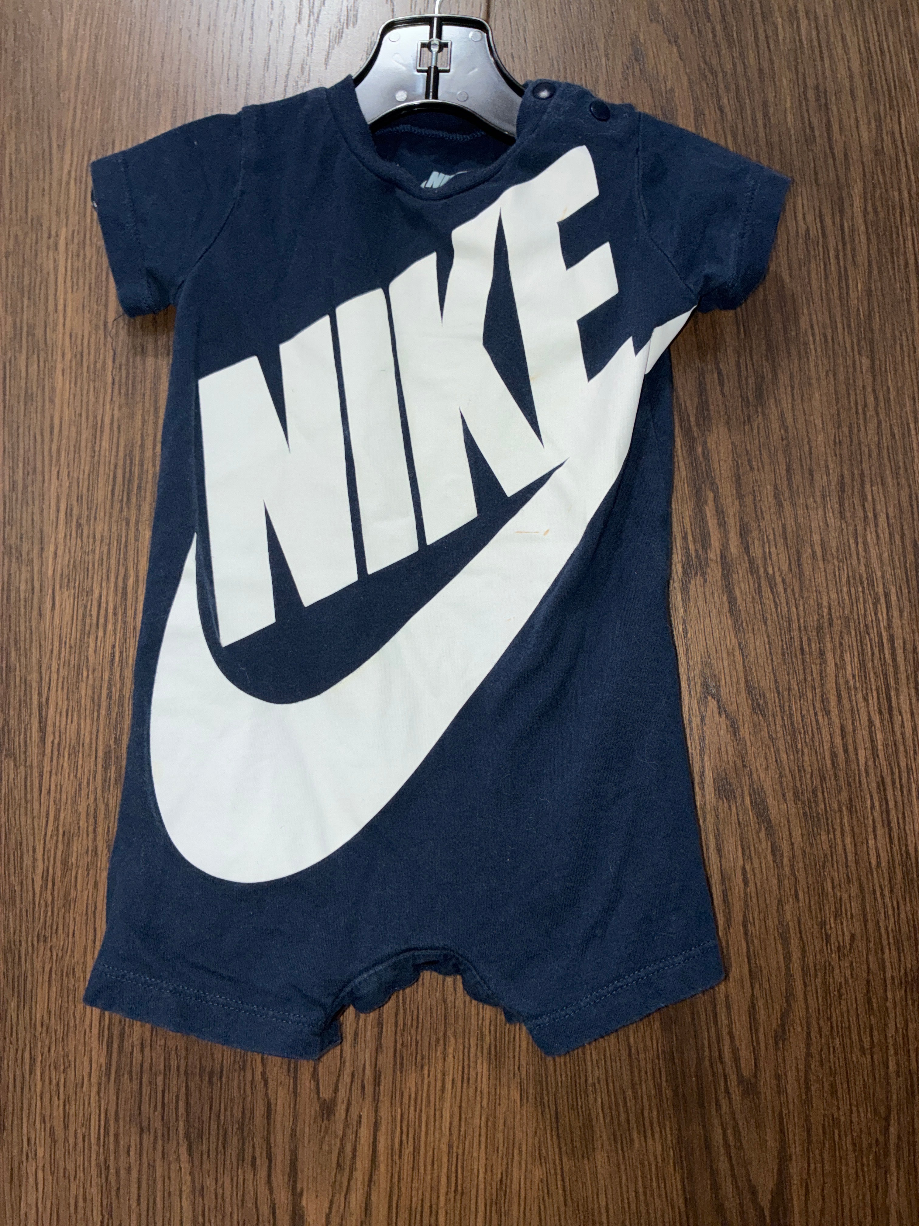 Nike Boys Romper Size 6-9 Months