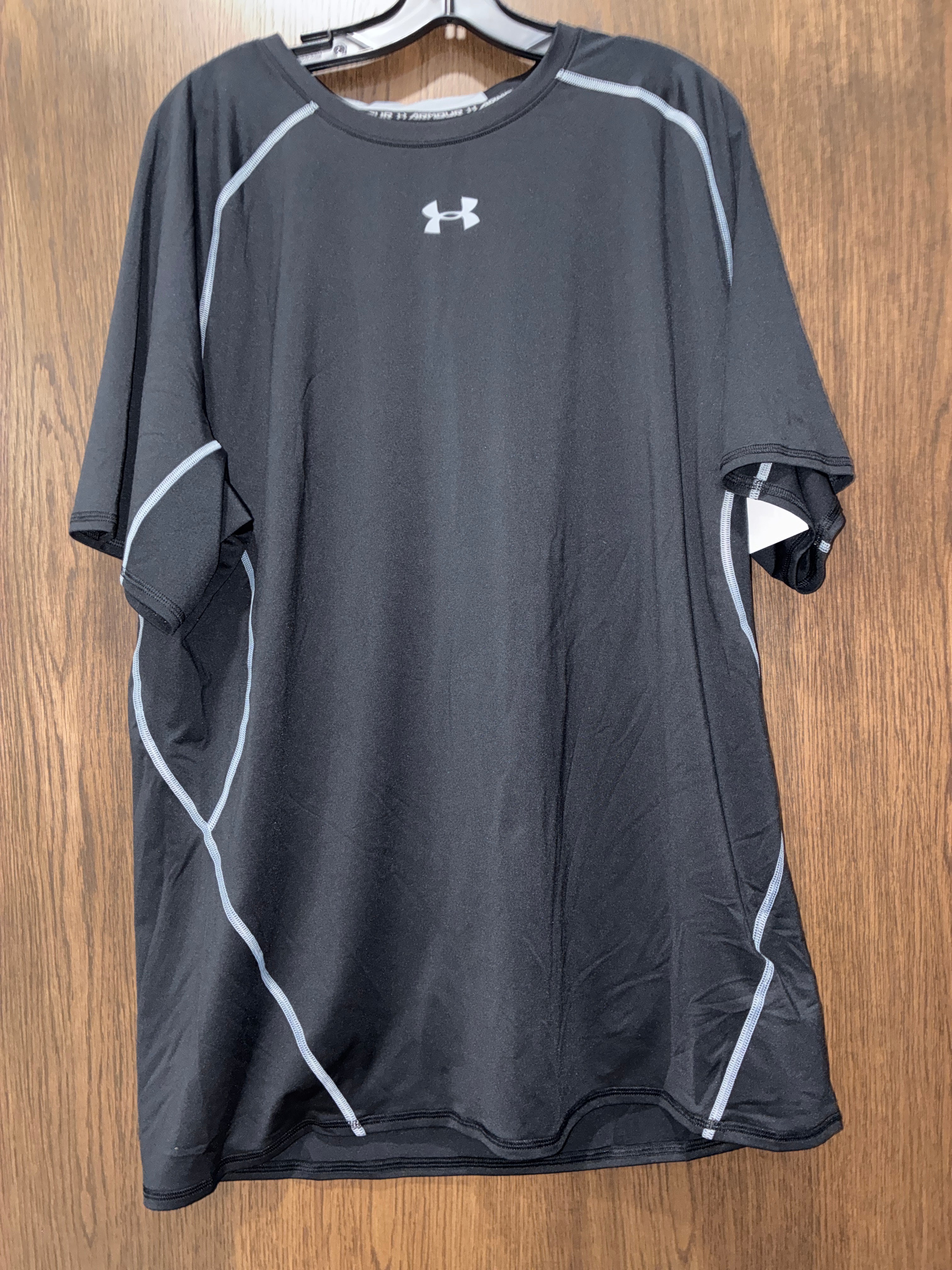Men’s Under Armour Heatgear Compression Shirt Size 5XL