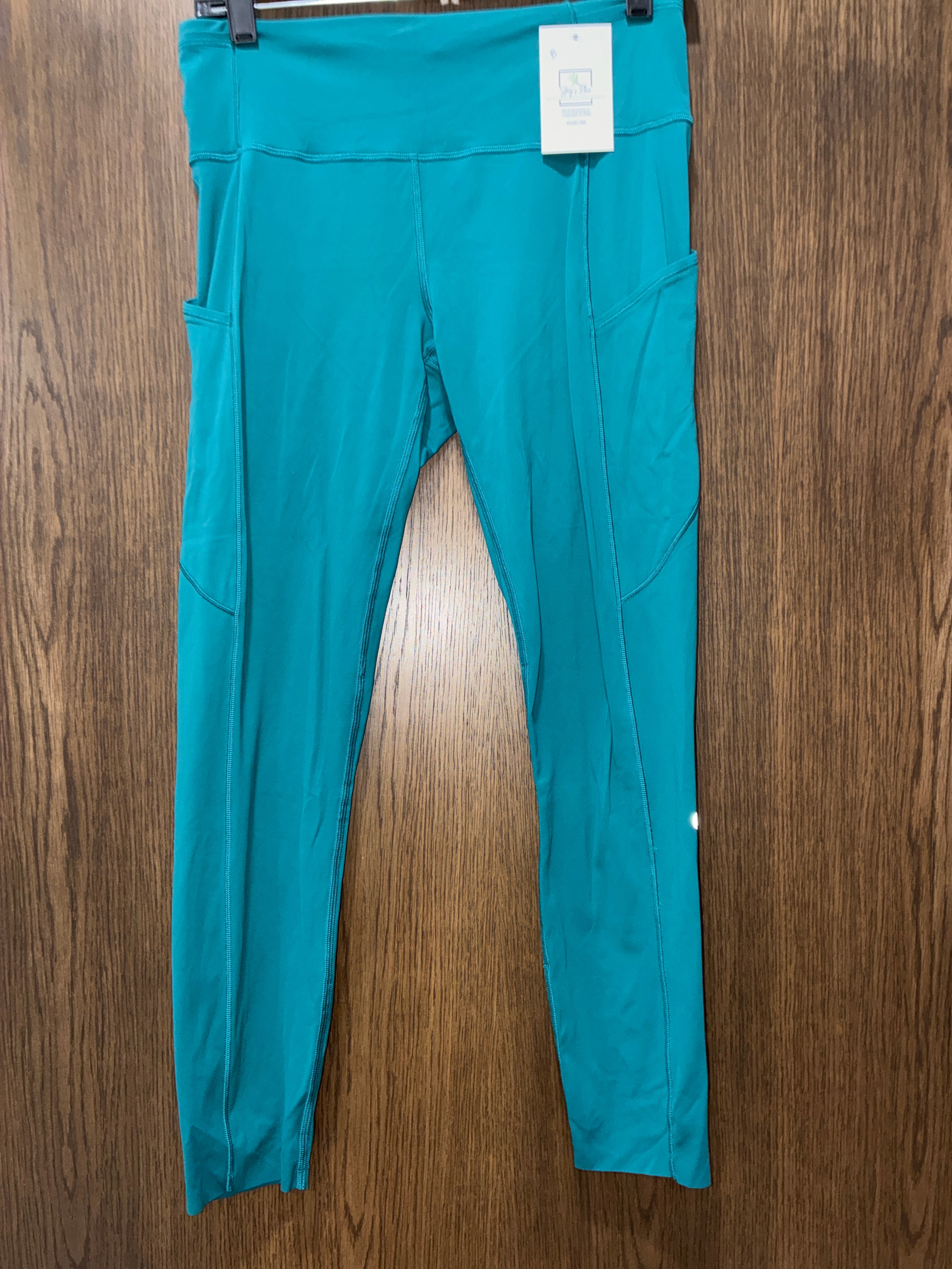 Women’s Lululemon Fast and Free Leggings Size 8