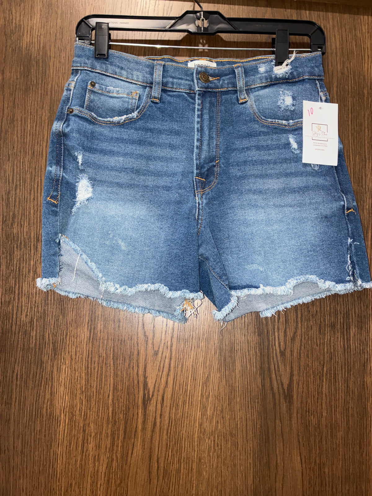 Women’s Kensie The High Rise Short Size 6/28