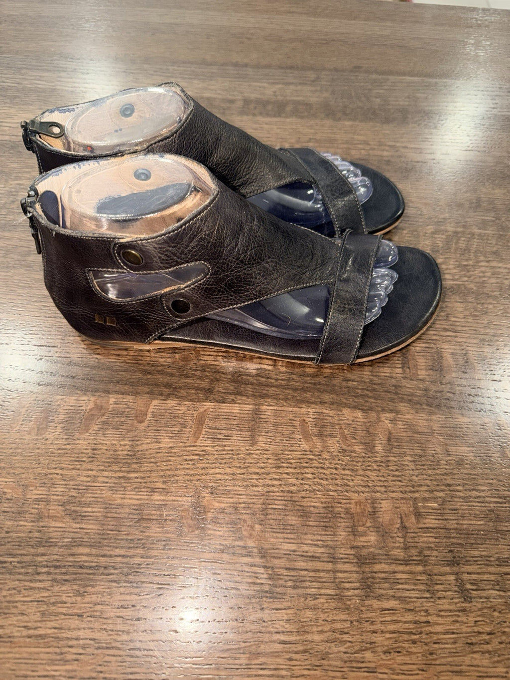 BedStu Women’s Soto Sandals Size 8.5