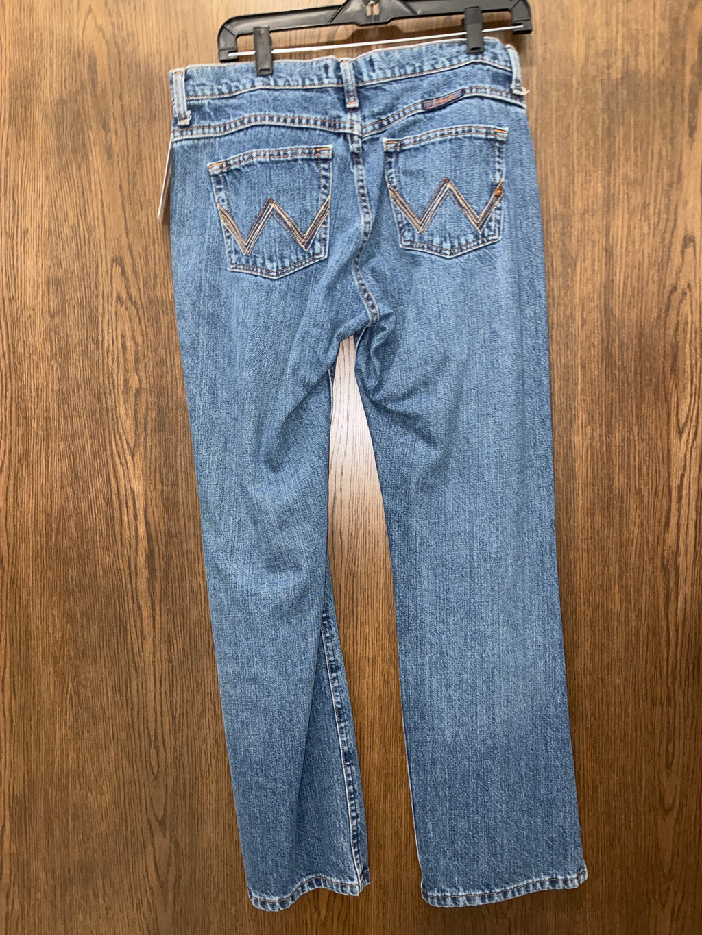 Women’s Wrangler Cash Cowgirl Cut Jeans Size 9/10