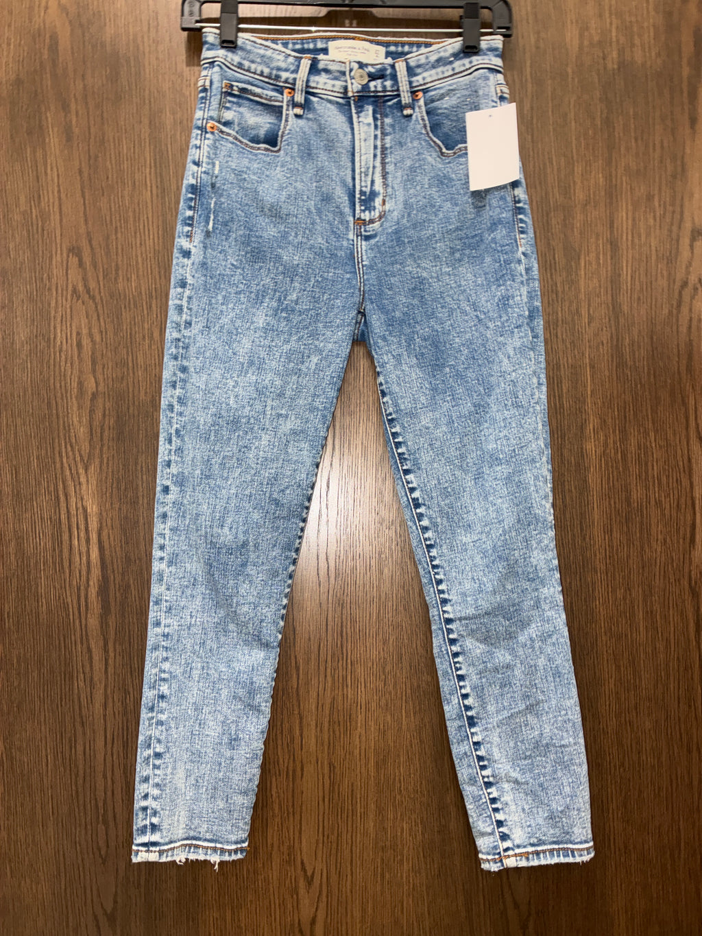 Women’s Abercrombie Super Skinny Ankle High Rise Jeans Size 4 Short