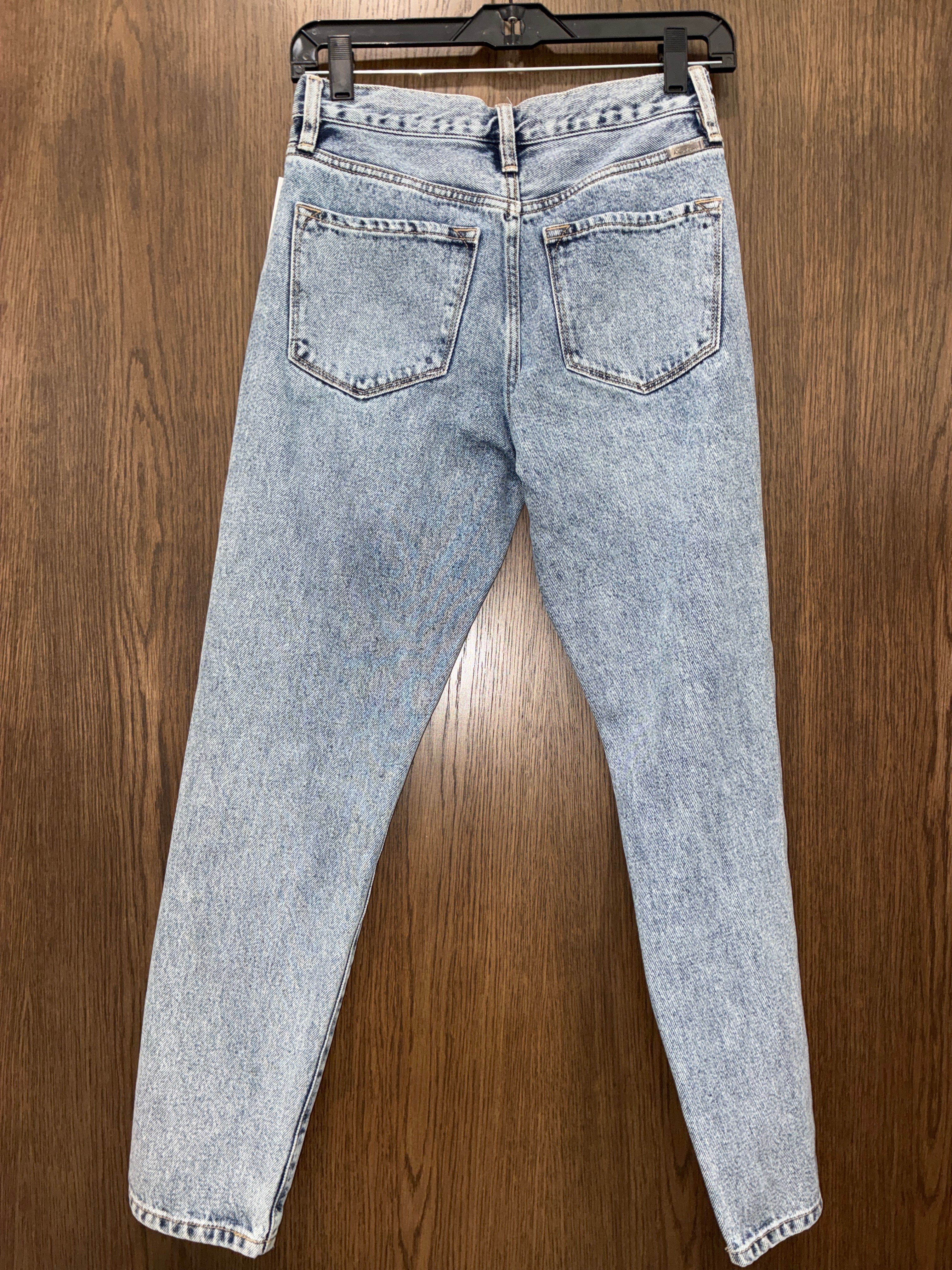 Women’s KanCan Distressed Mom Jean Size 3/25