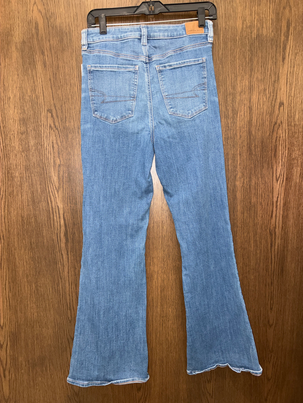 Women’s American Eagle Super Hi-Rise Flare Jeans Size 8 R