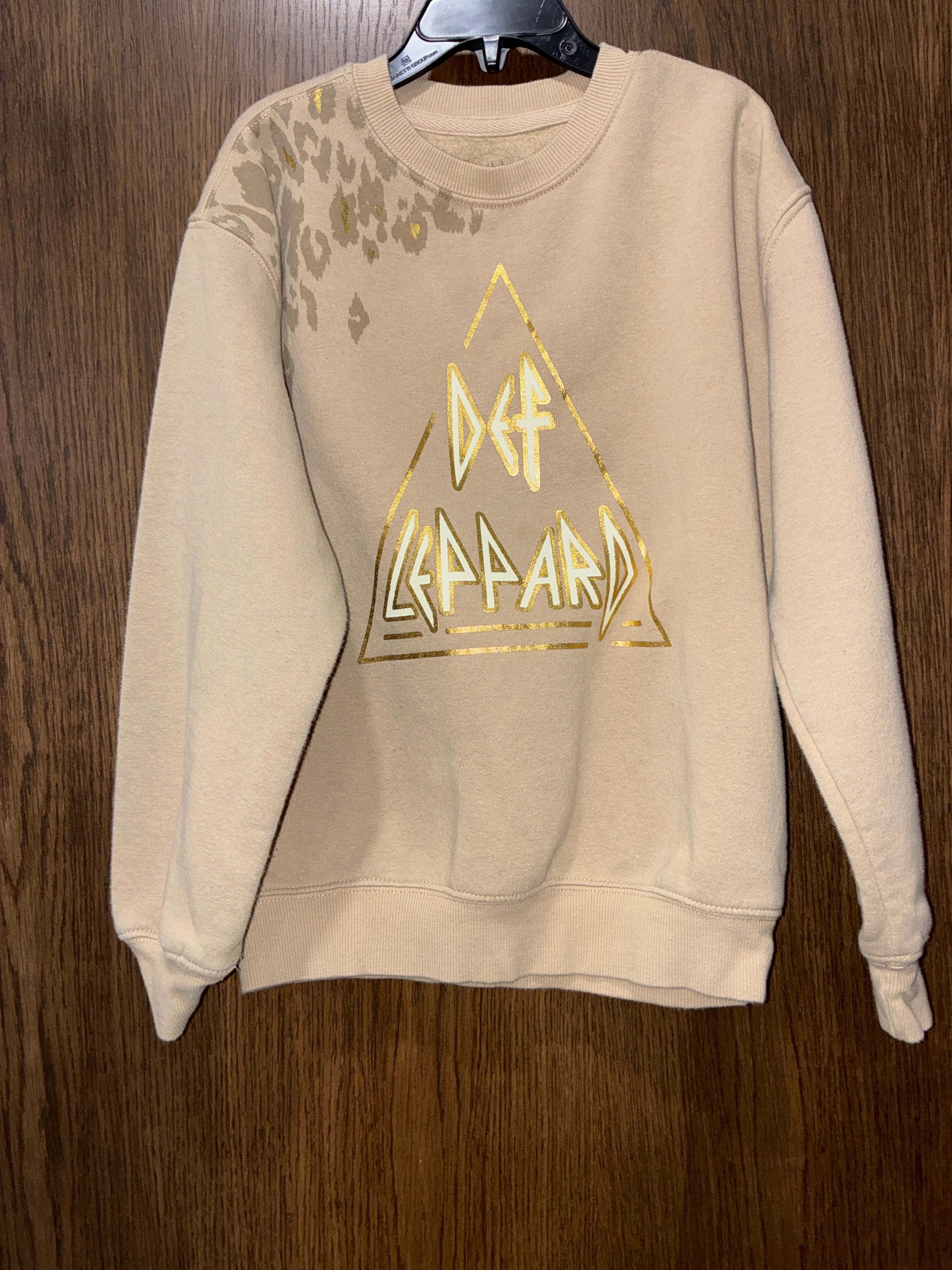 Def Leppard Girls Crewneck Size Youth Small 7/8