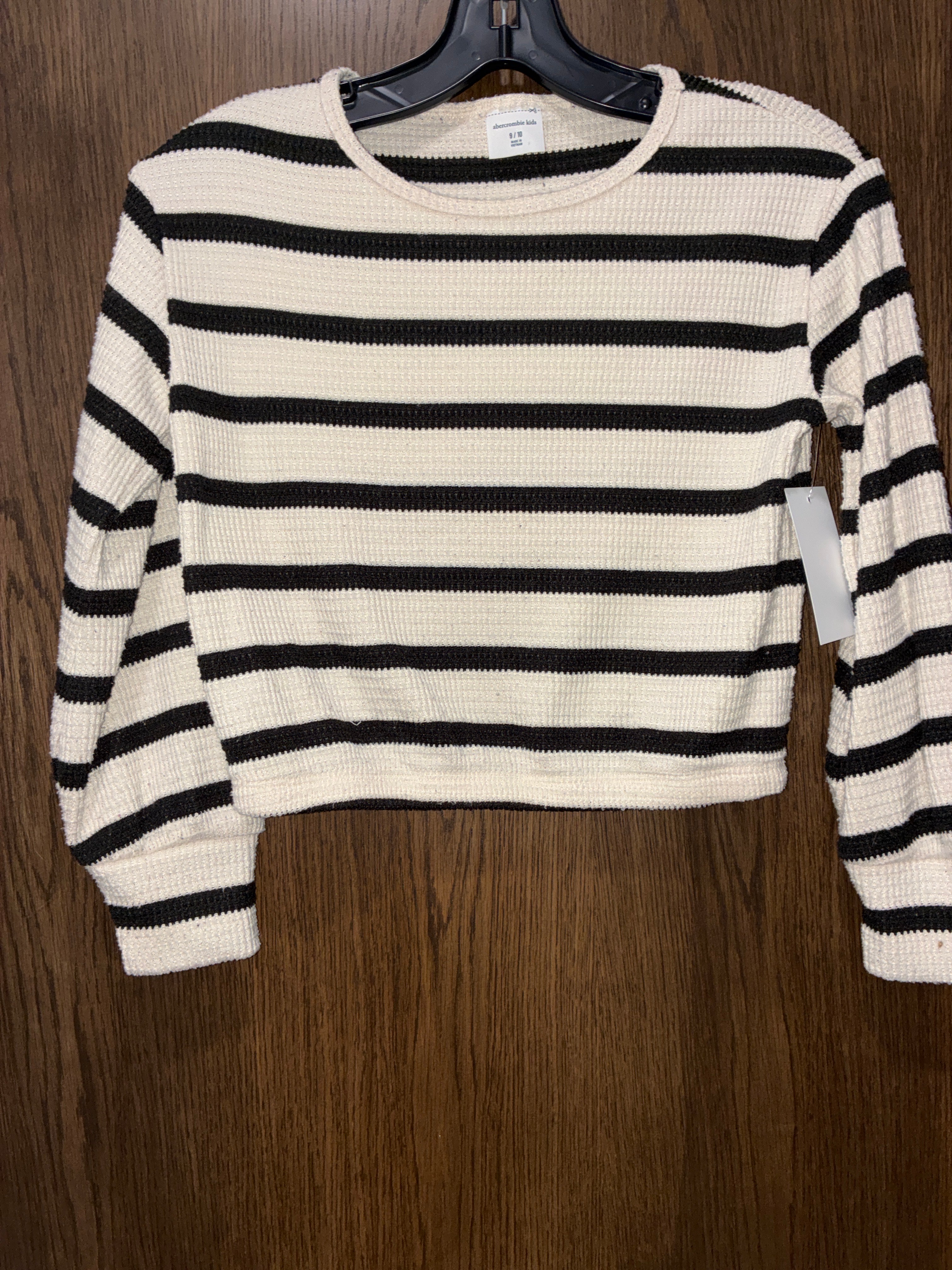 Girls Abercrombie Kids Striped Sweater Size 9/10