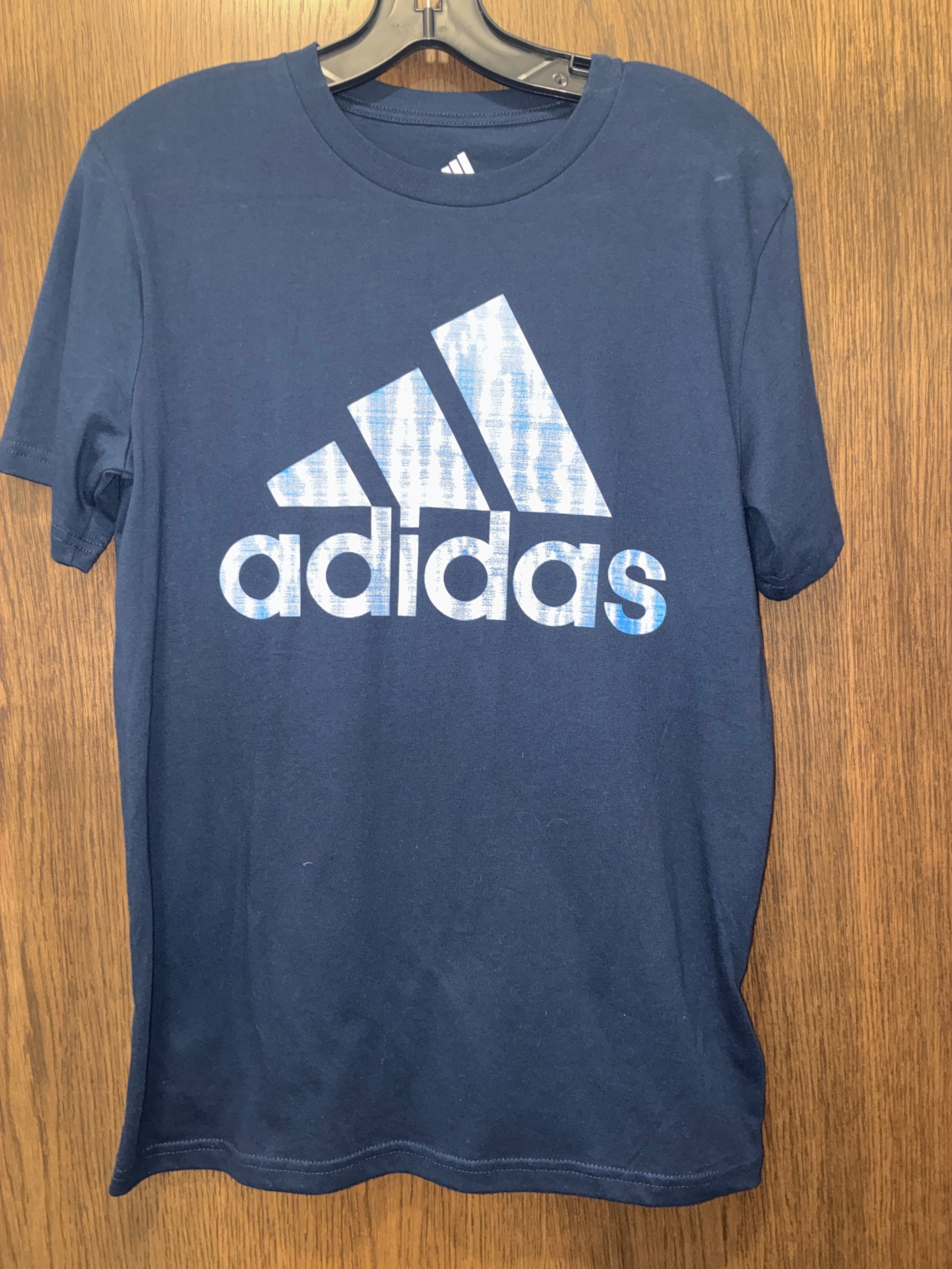 Boy’s Adidas Short Sleeve Size Youth Large 12/14