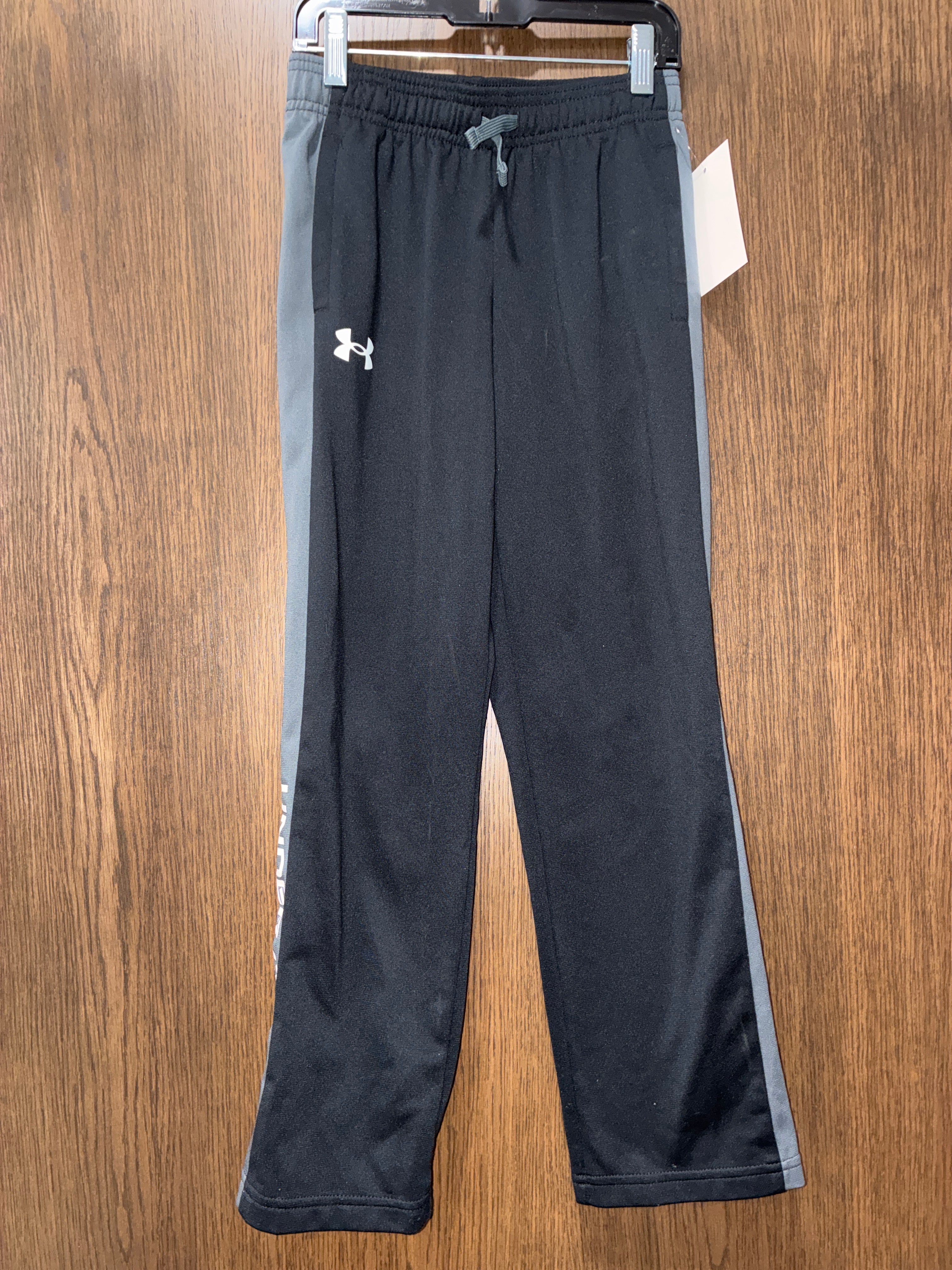 Under Armour Boys Wide Leg Sweatpants Size Youth Small 7/8